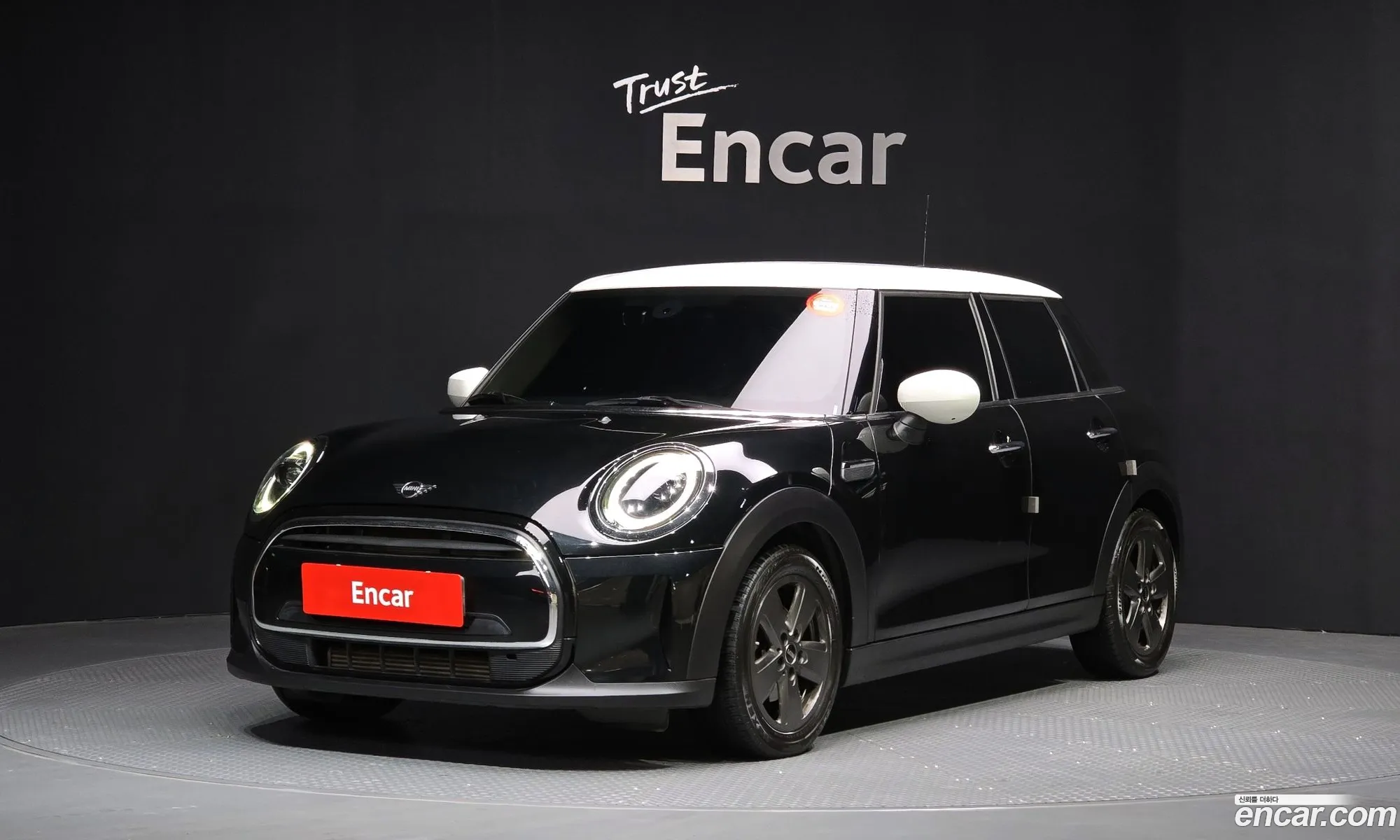 Mini Cooper 2022 — 23