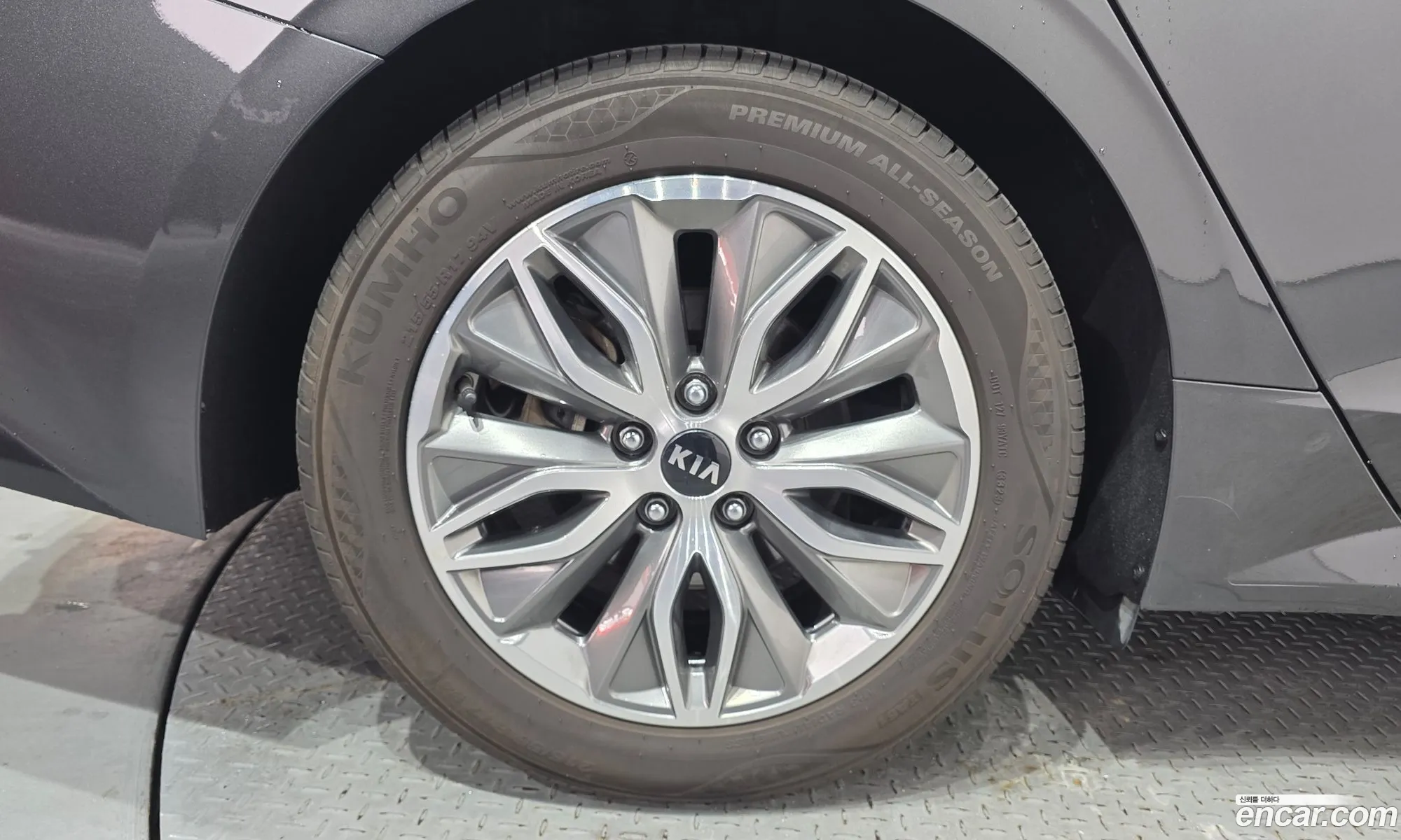 Kia K5 Hybrid 2021 — 10