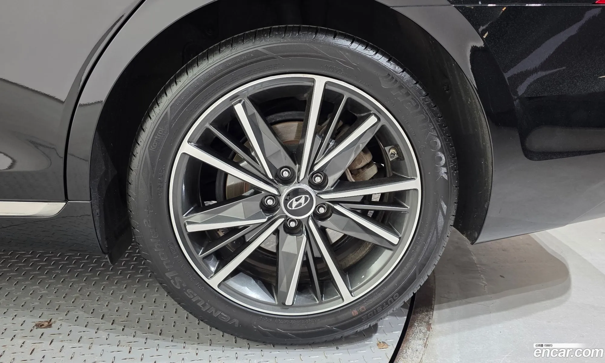 Hyundai Grandeur IG 2022 — 21