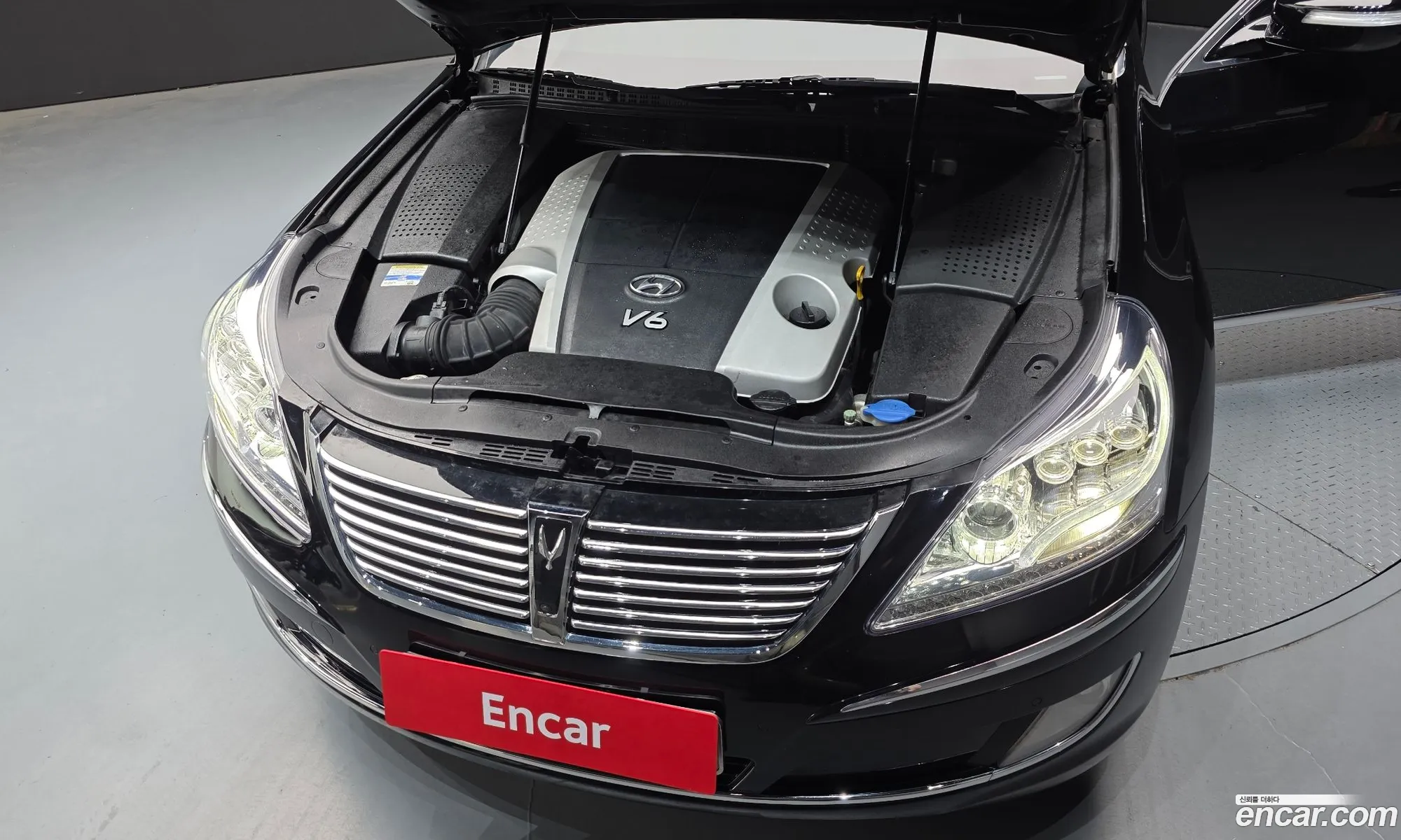 Hyundai Equus 2010 — 15