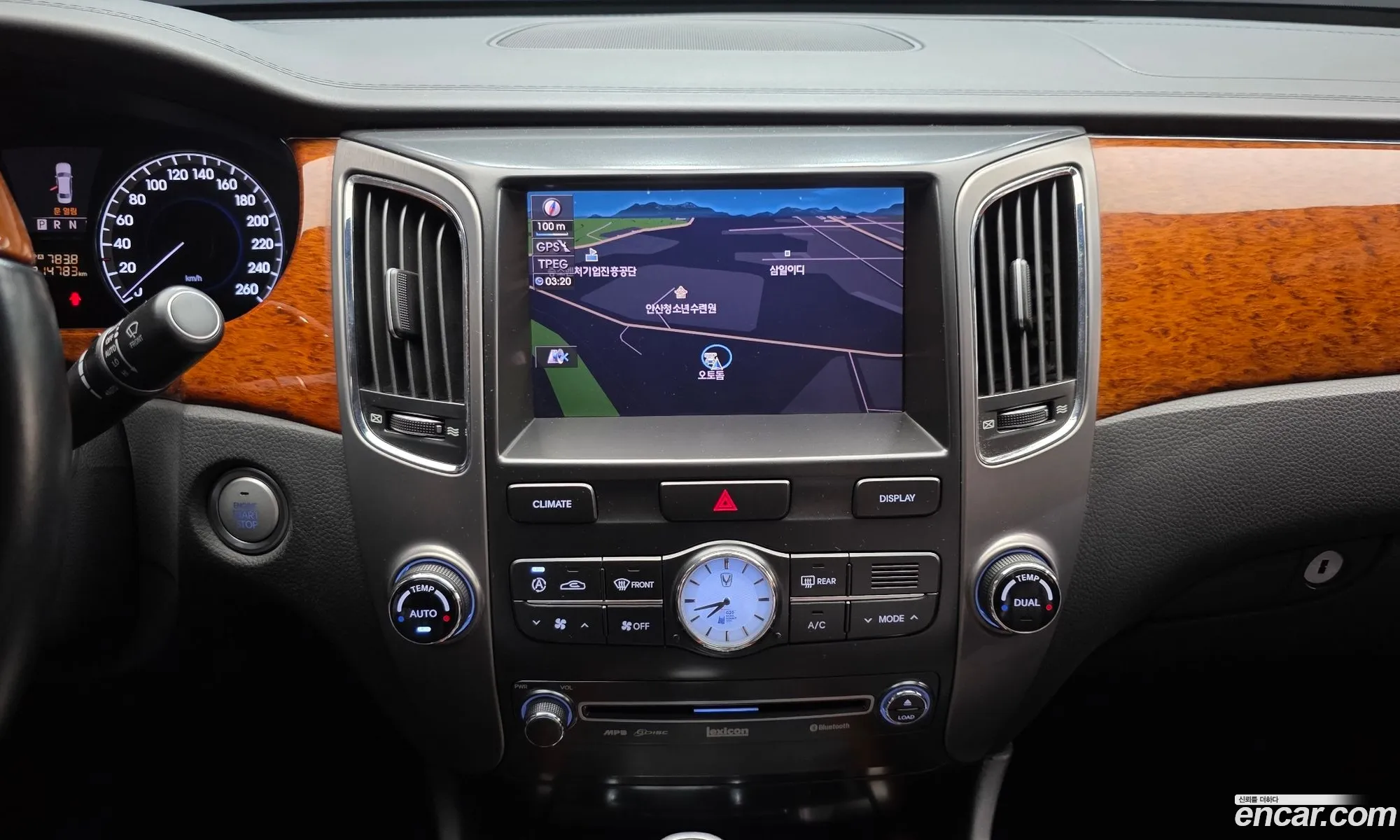 Hyundai Equus 2010 — 6