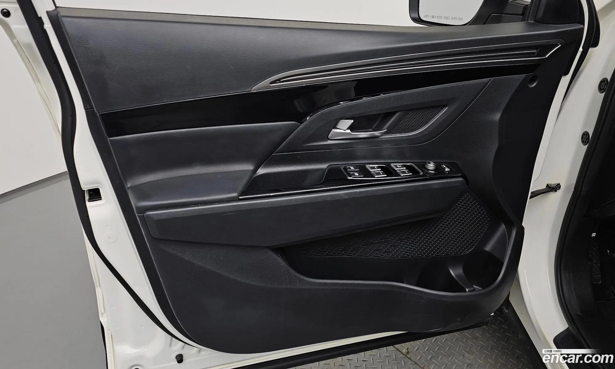 KG Mobility (SsangYong) Beautiful Korando 2020 — 20