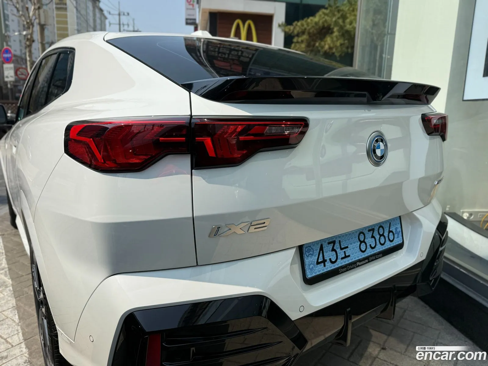 BMW iX2 2026 — 9