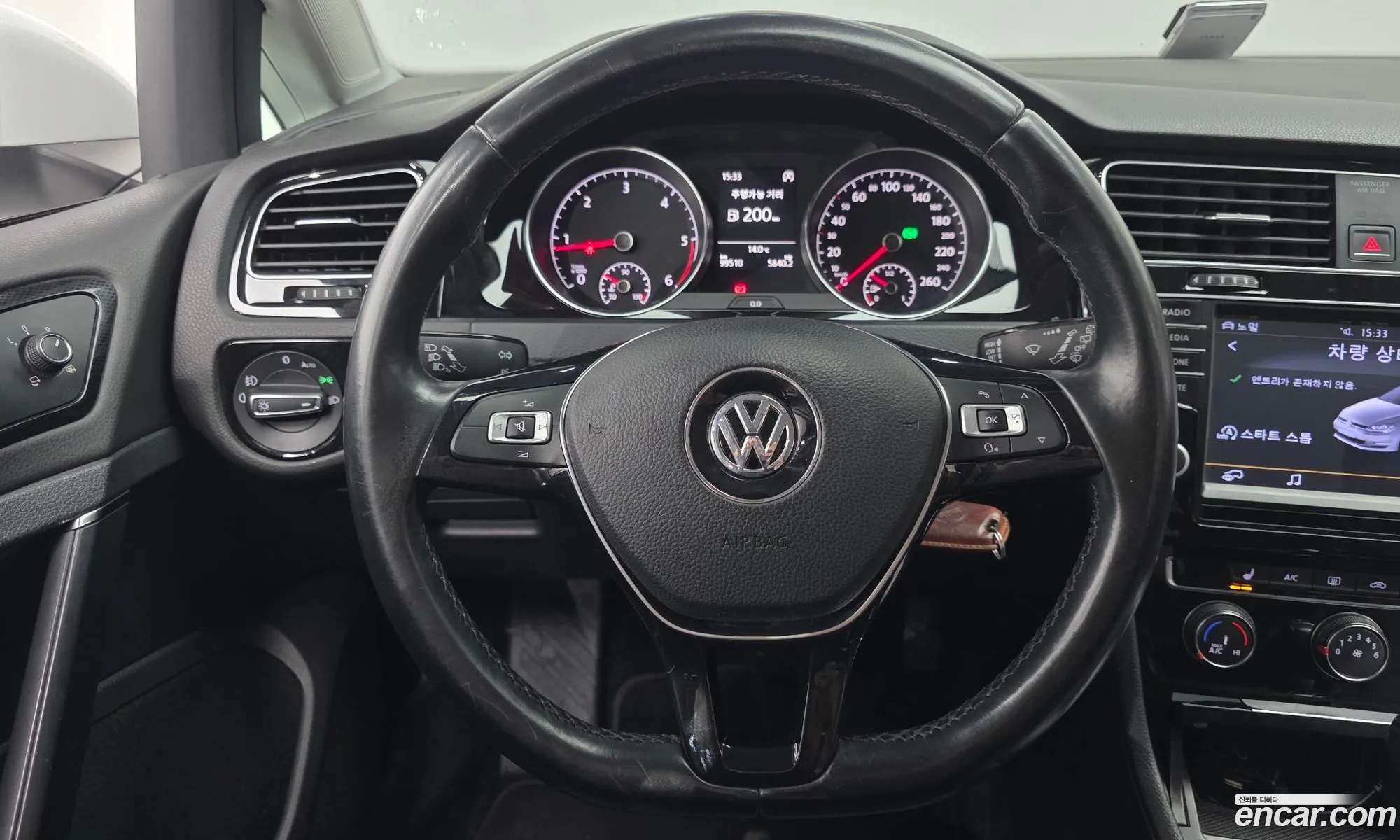 Volkswagen Golf 7th Gen 2014 — 7