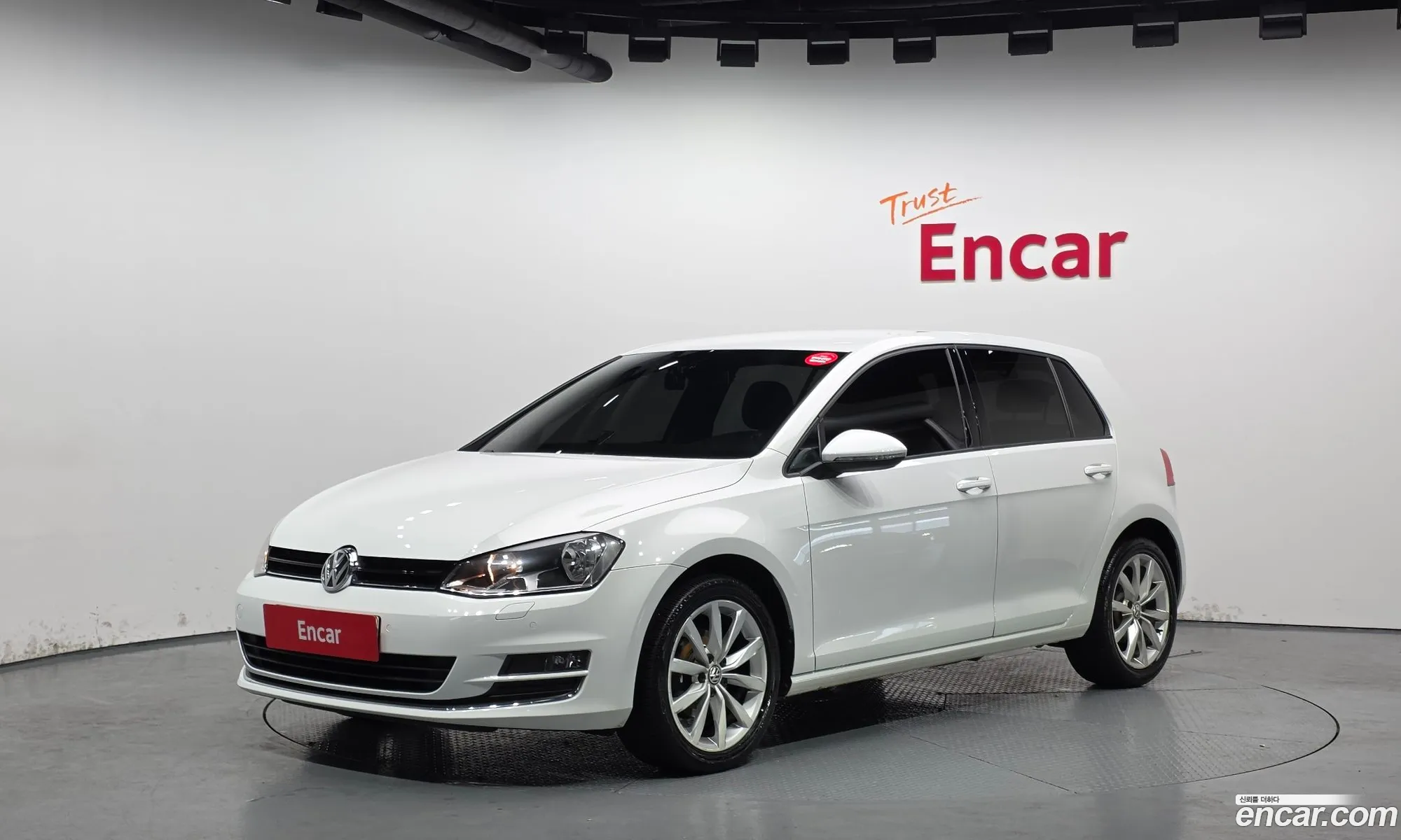 Volkswagen Golf 7th Gen 2014 — 4