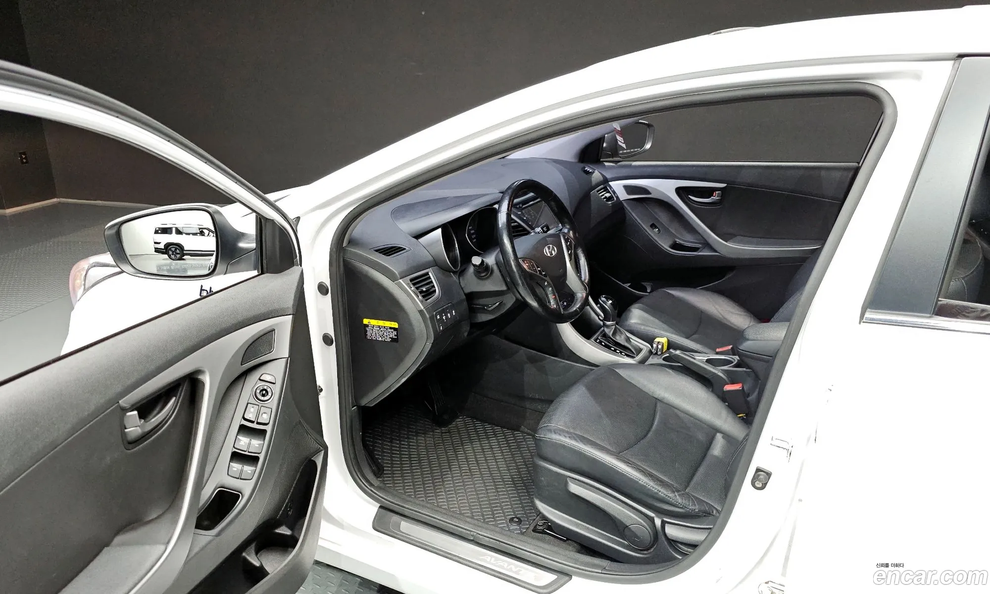 Hyundai Elantra 2013 — 26
