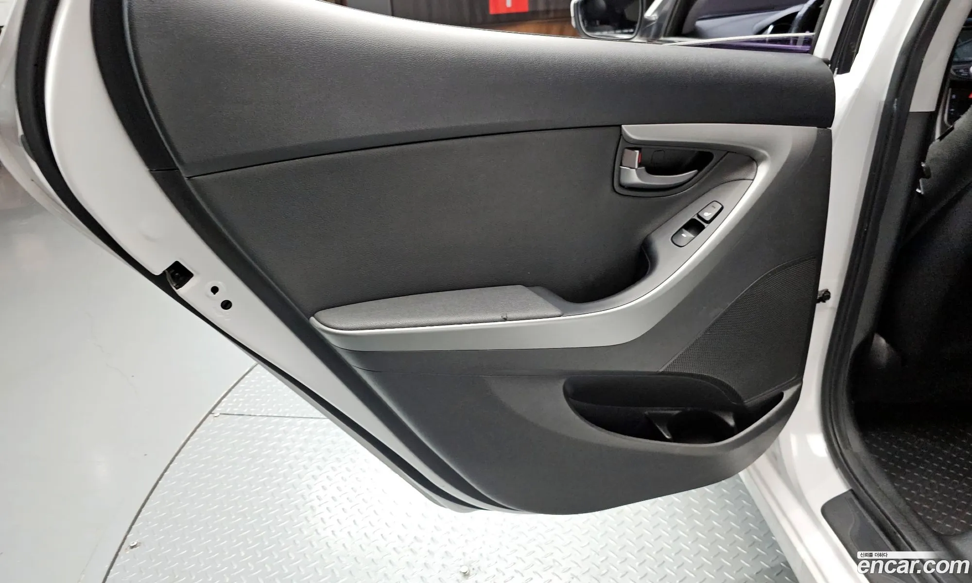 Hyundai Elantra 2013 — 18