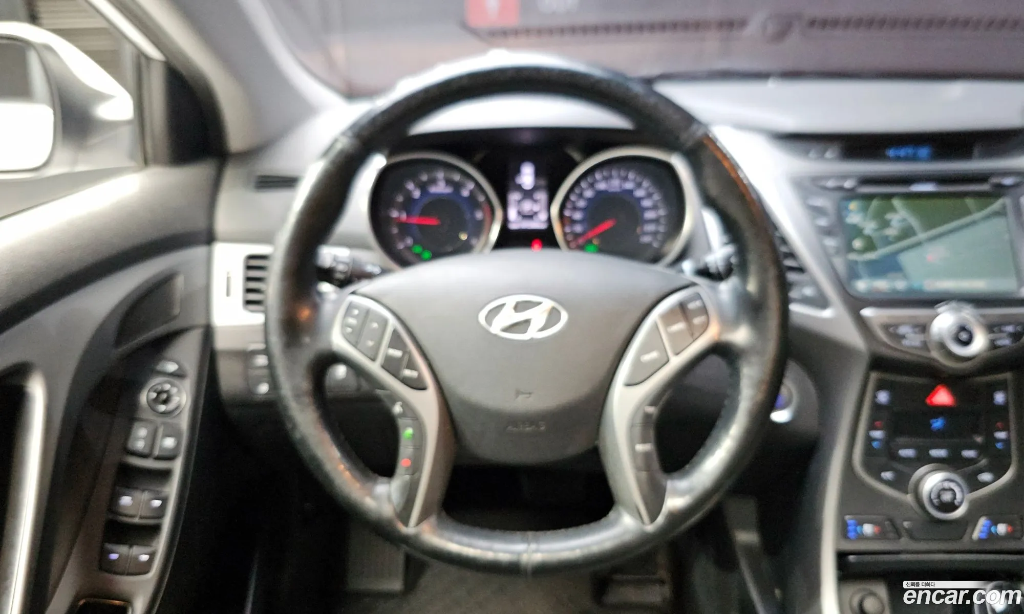 Hyundai Elantra 2013 — 22