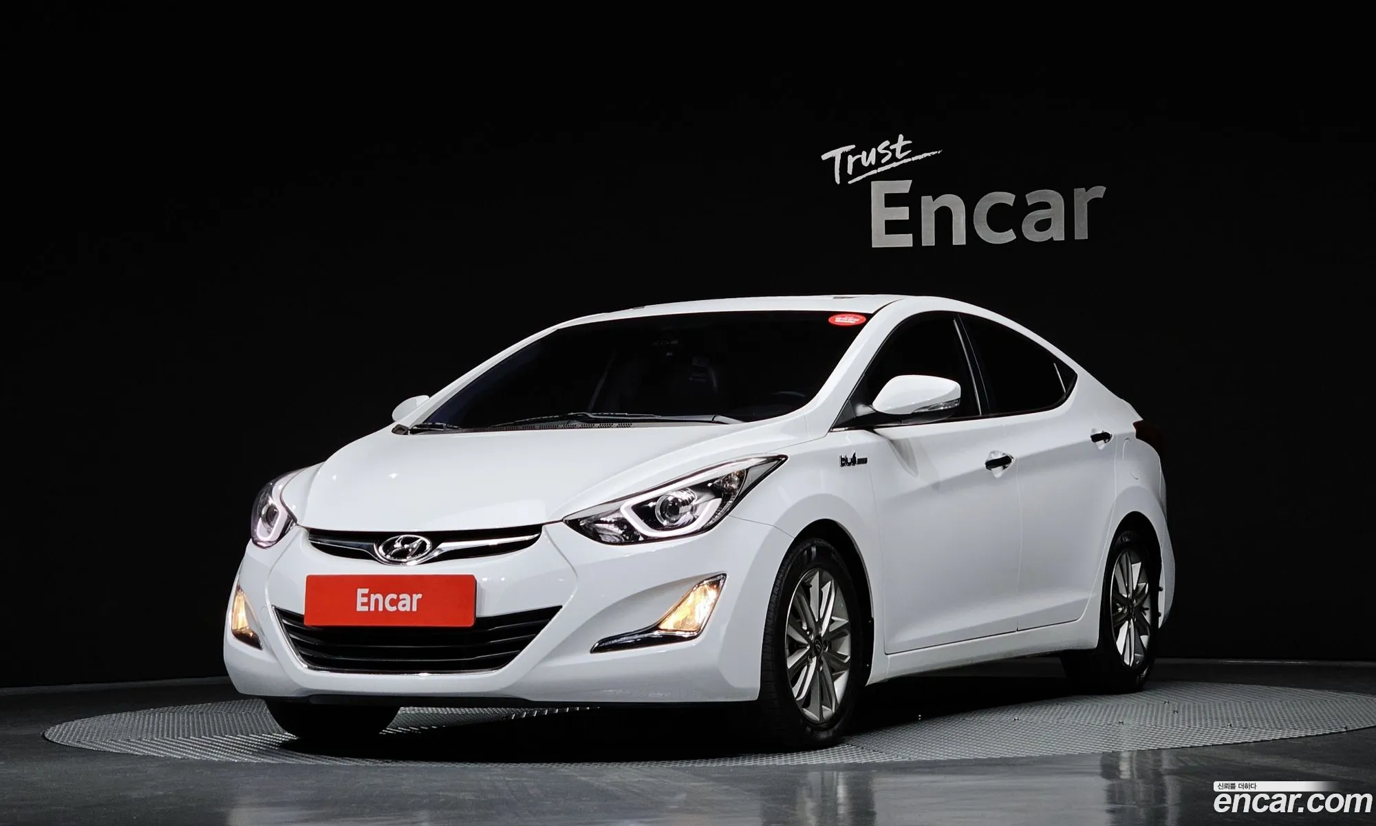 Hyundai Elantra 2013 — 17