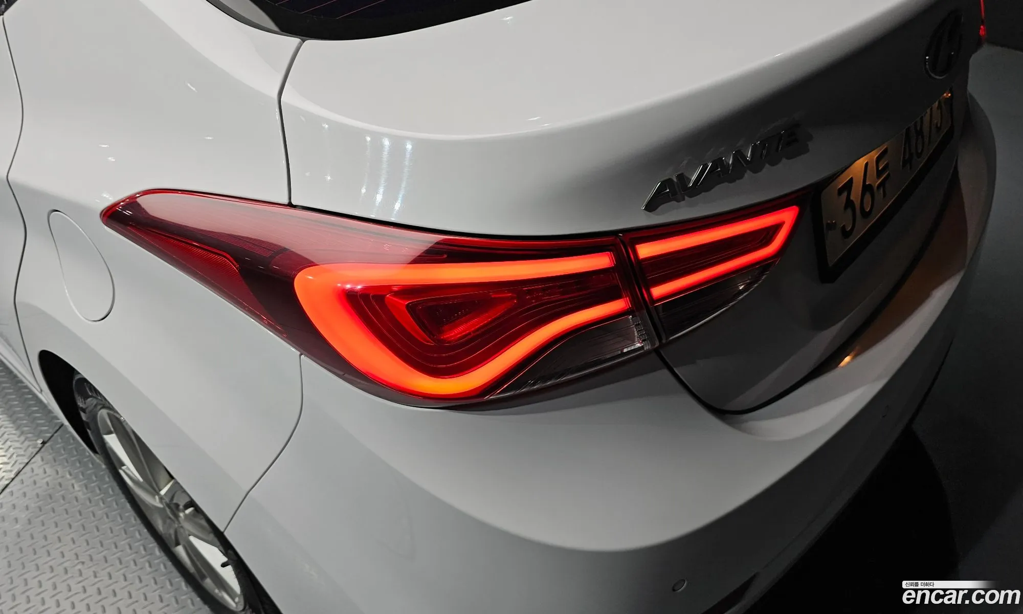 Hyundai Elantra 2013 — 16