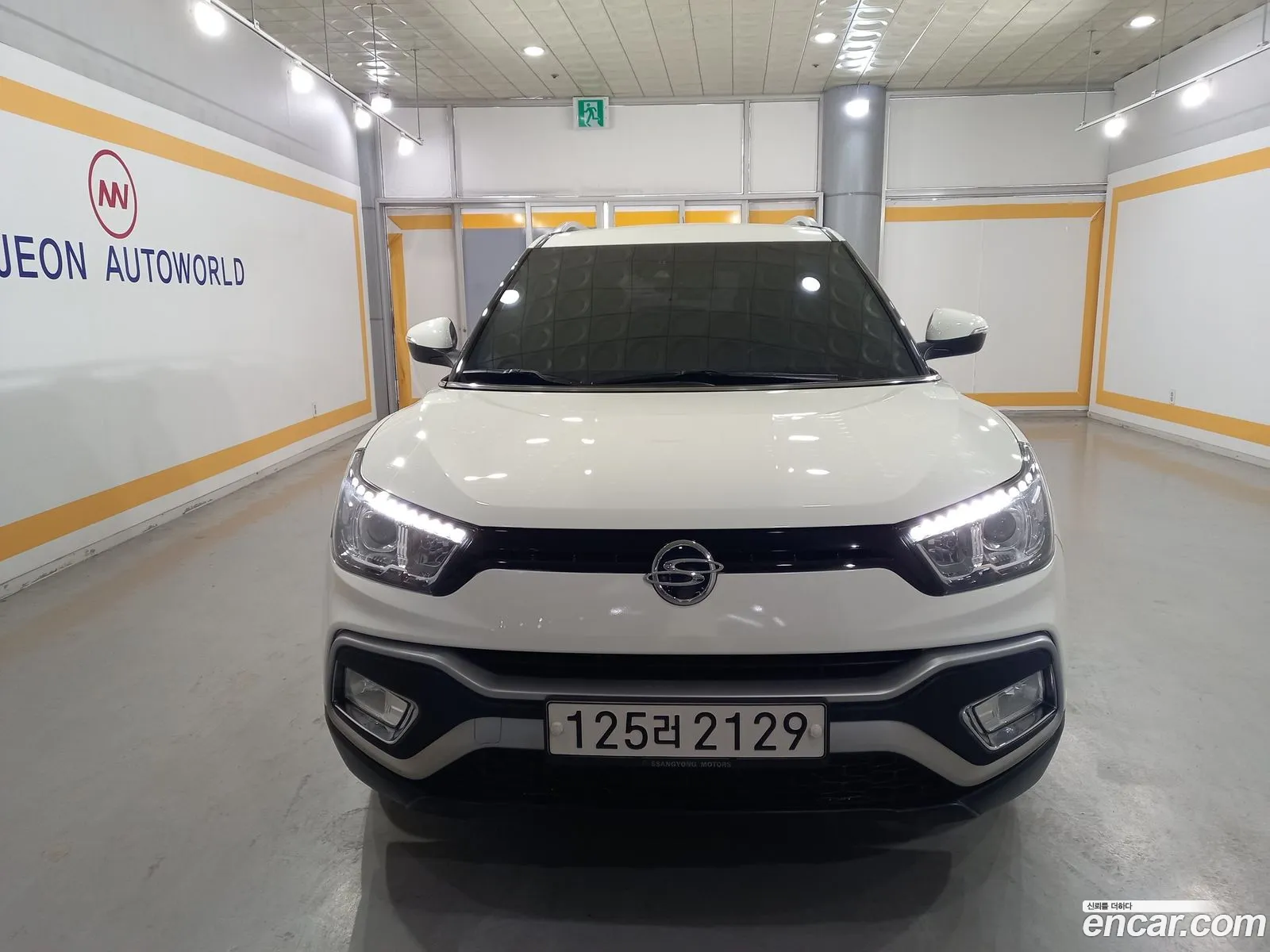 KG Mobility (SsangYong) Tivoli Air 2017 — 6