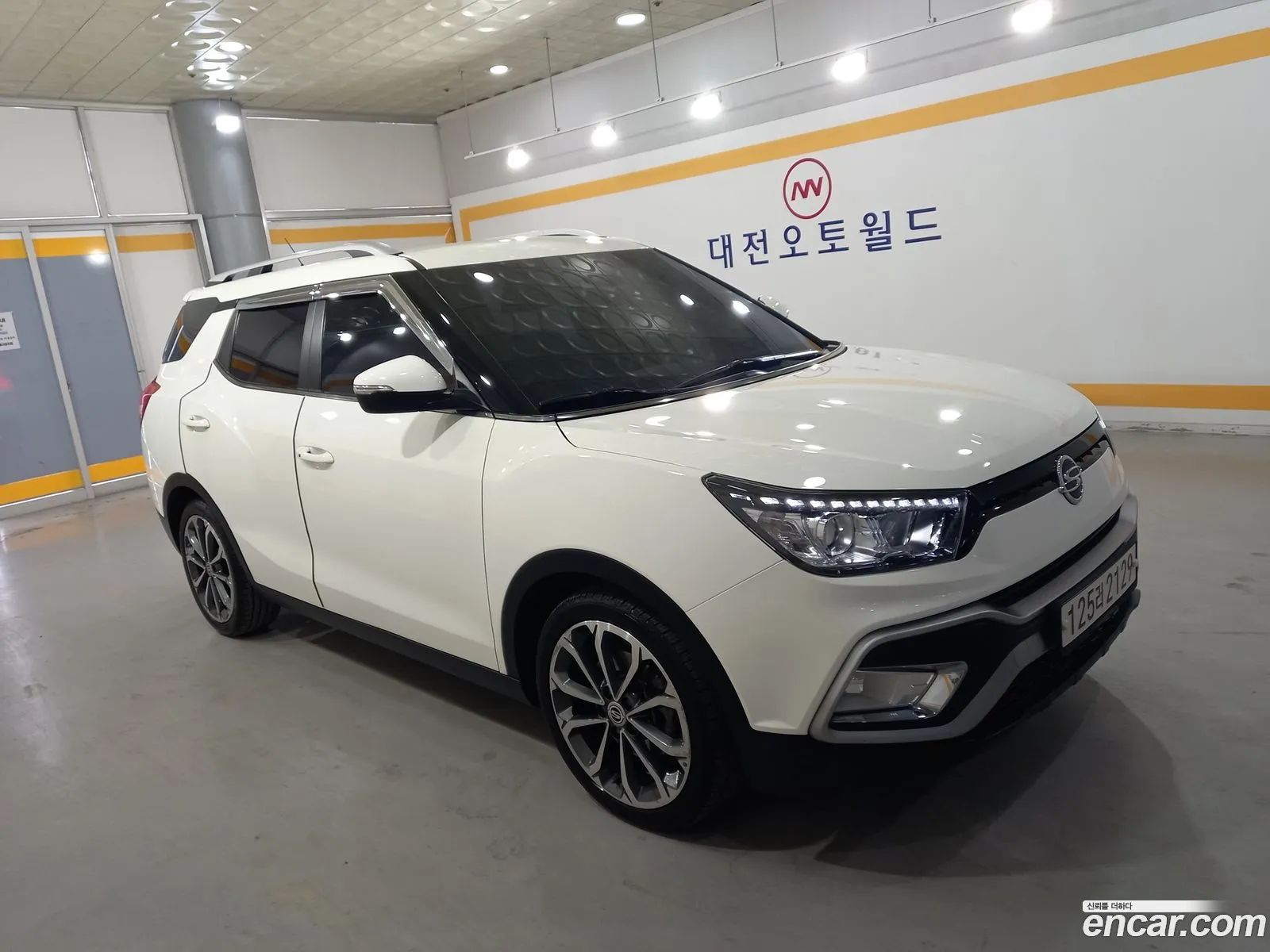 KG Mobility (SsangYong) Tivoli Air 2017 — 14