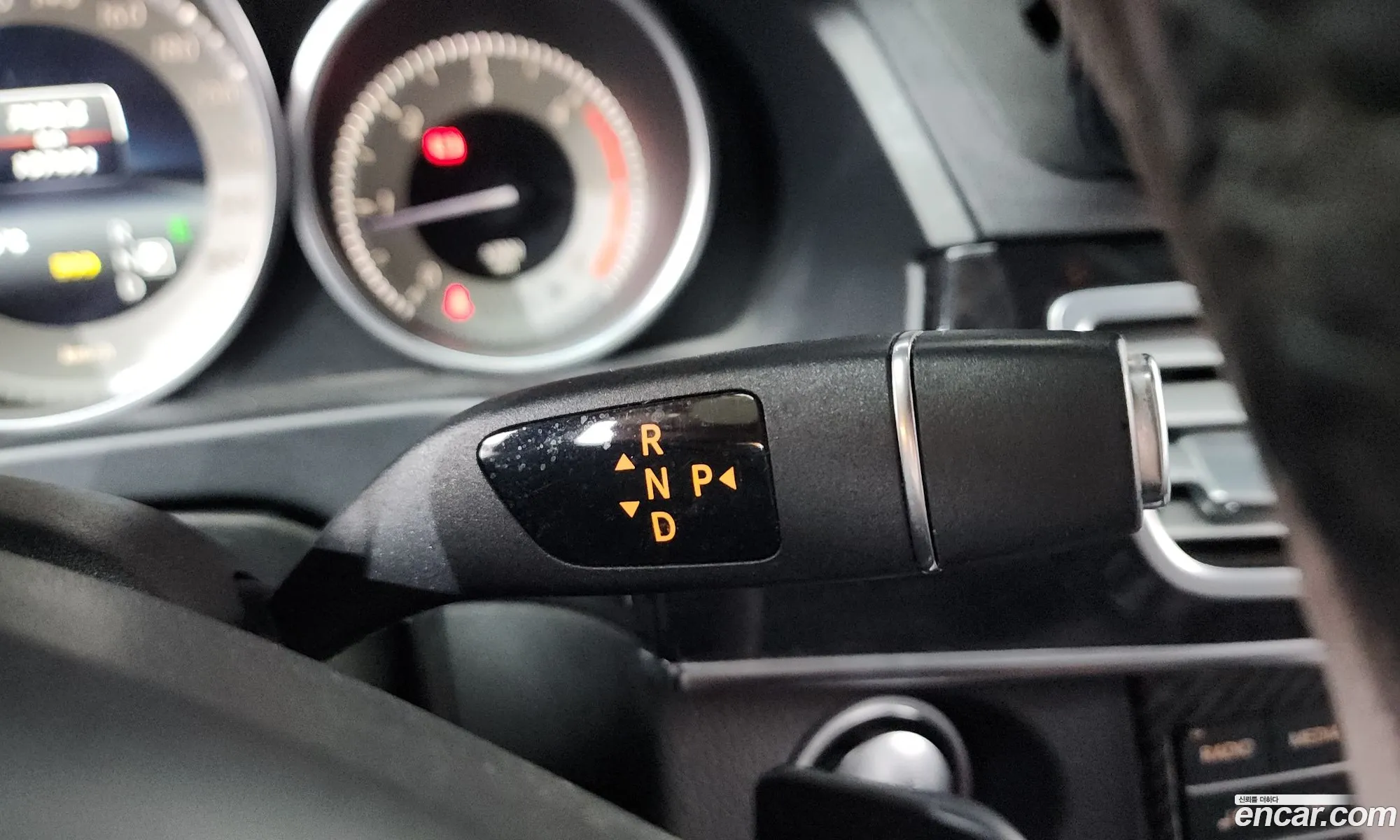 Mercedes-Benz E-Class W212 2015 — 16