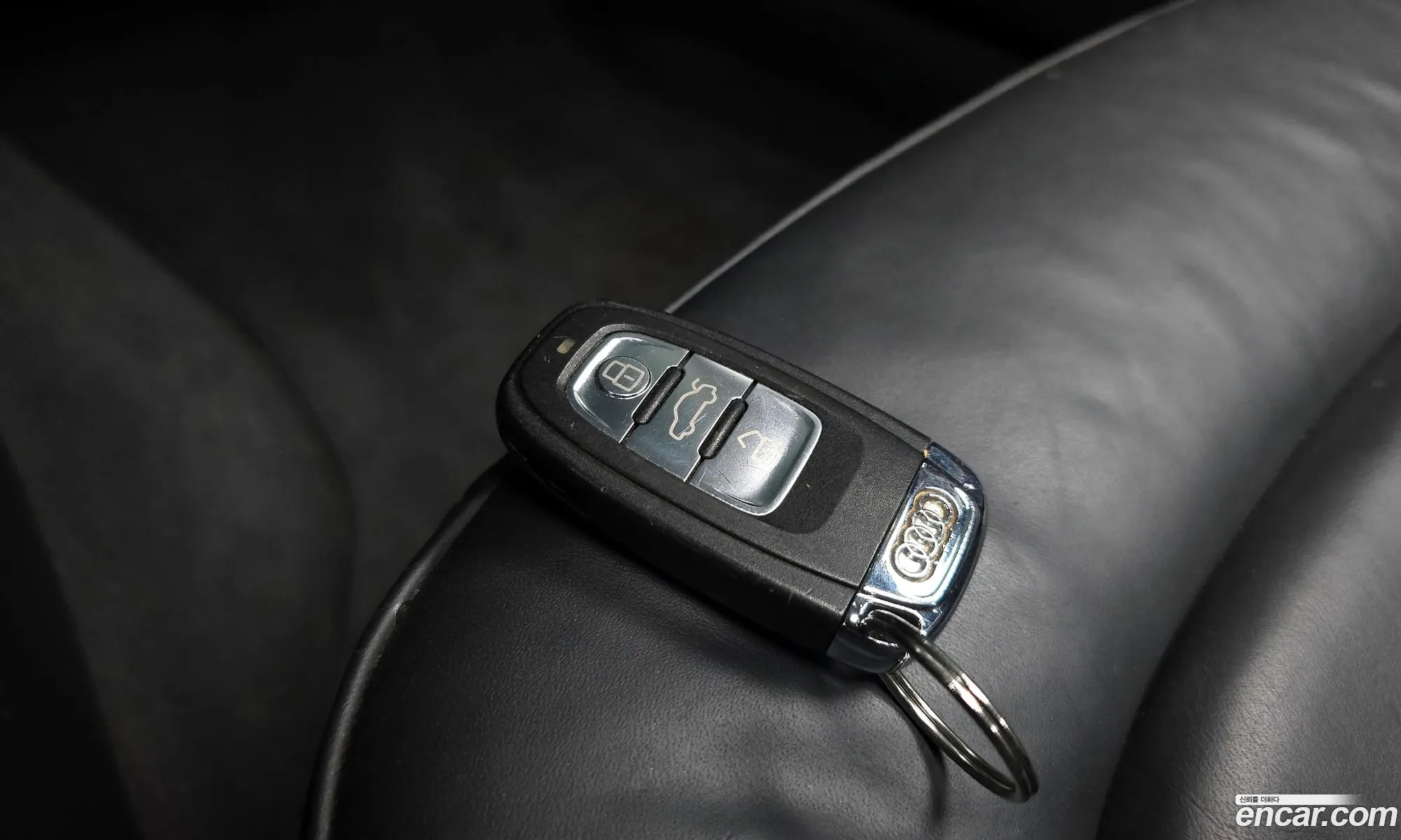 Audi A4 2010 WAUZZZ8K0AN065519 — 3