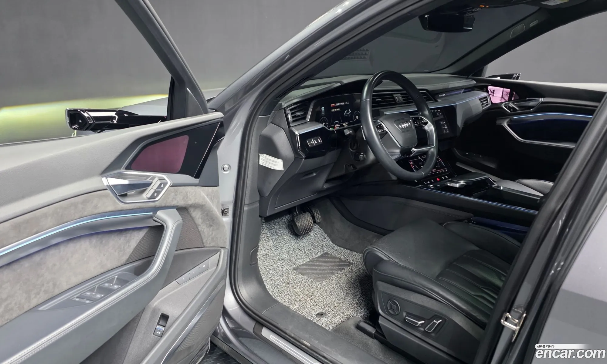 Audi e-tron 2020 WAUZZZGE5LB038395 — 34