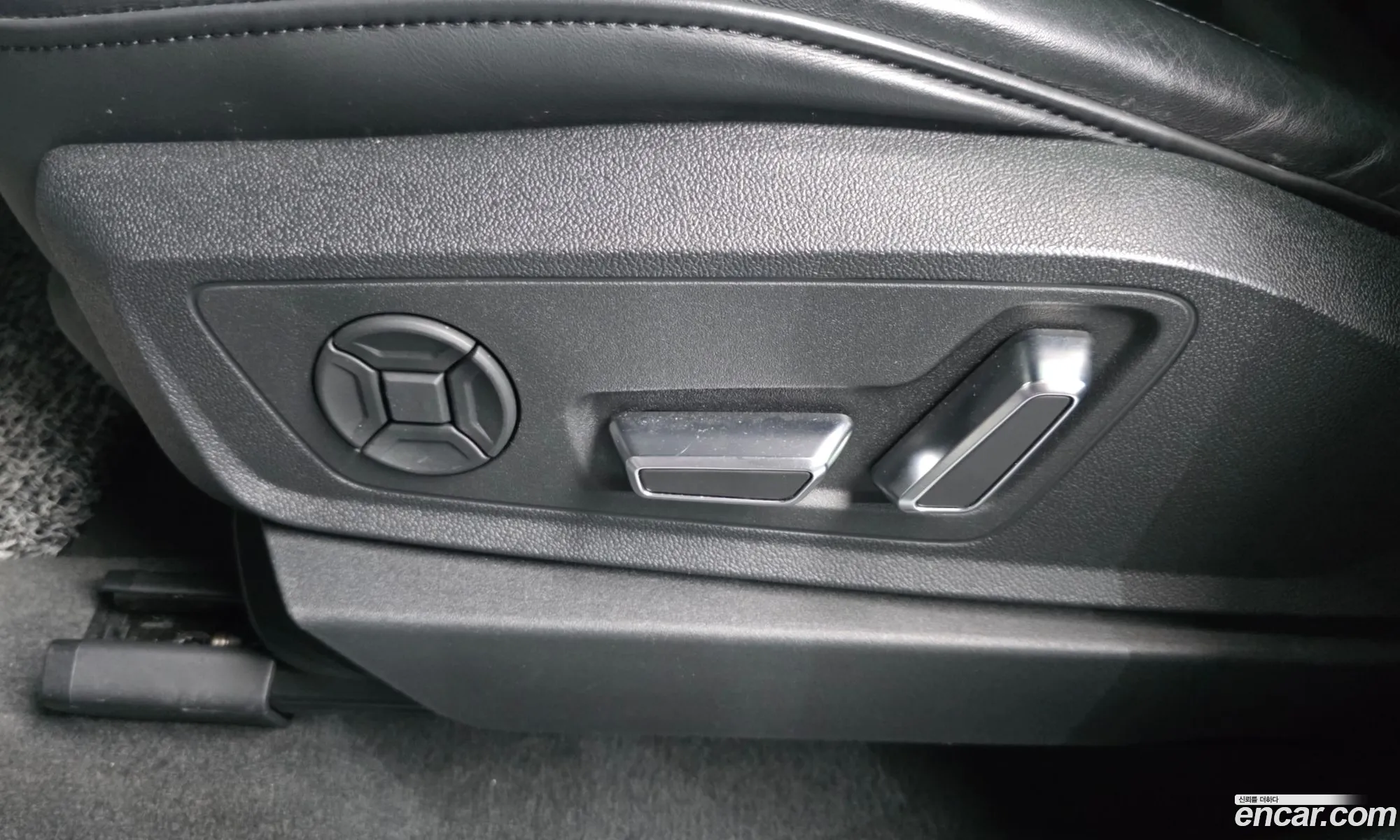 Audi e-tron 2020 WAUZZZGE5LB038395 — 31