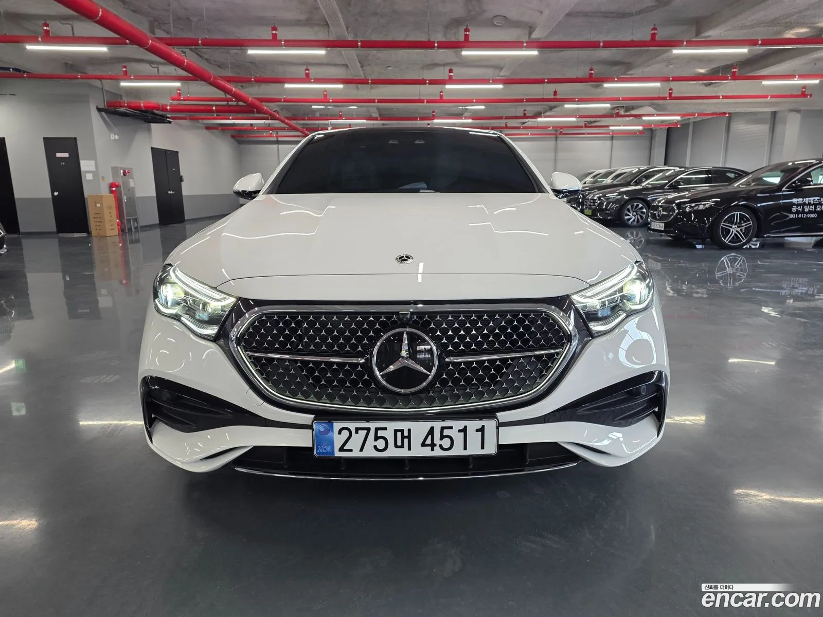 Mercedes-Benz E-Class W214 2026 — 16