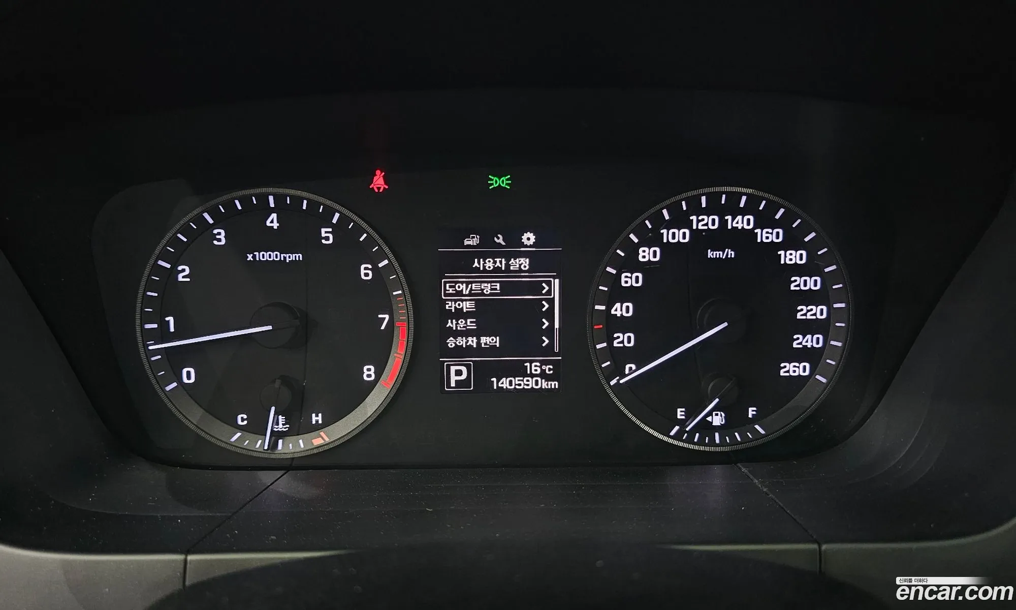 Hyundai LF Sonata 2014 — 18