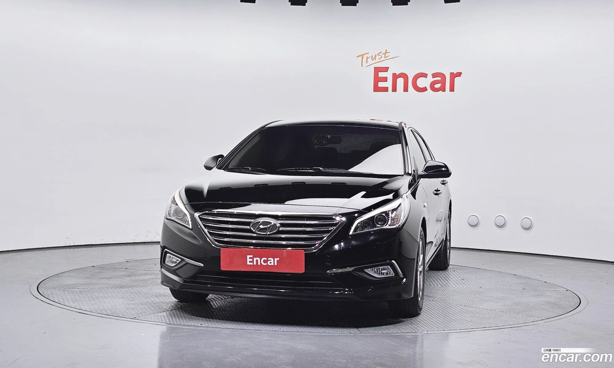 Hyundai LF Sonata 2014 — 11