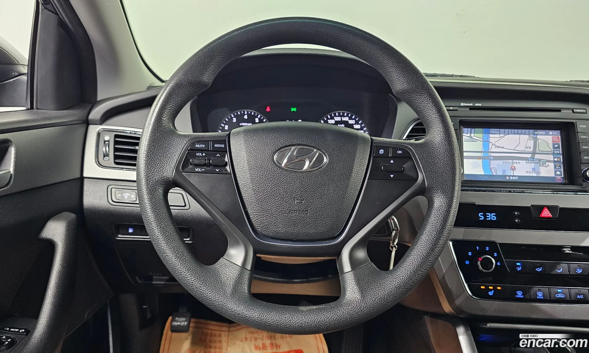 Hyundai LF Sonata 2014 — 20