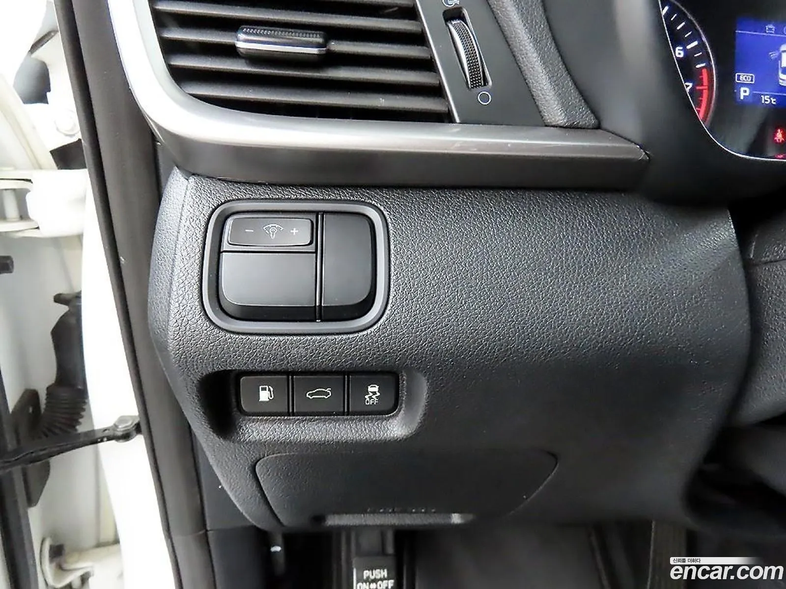 Kia K5 2019 — 3