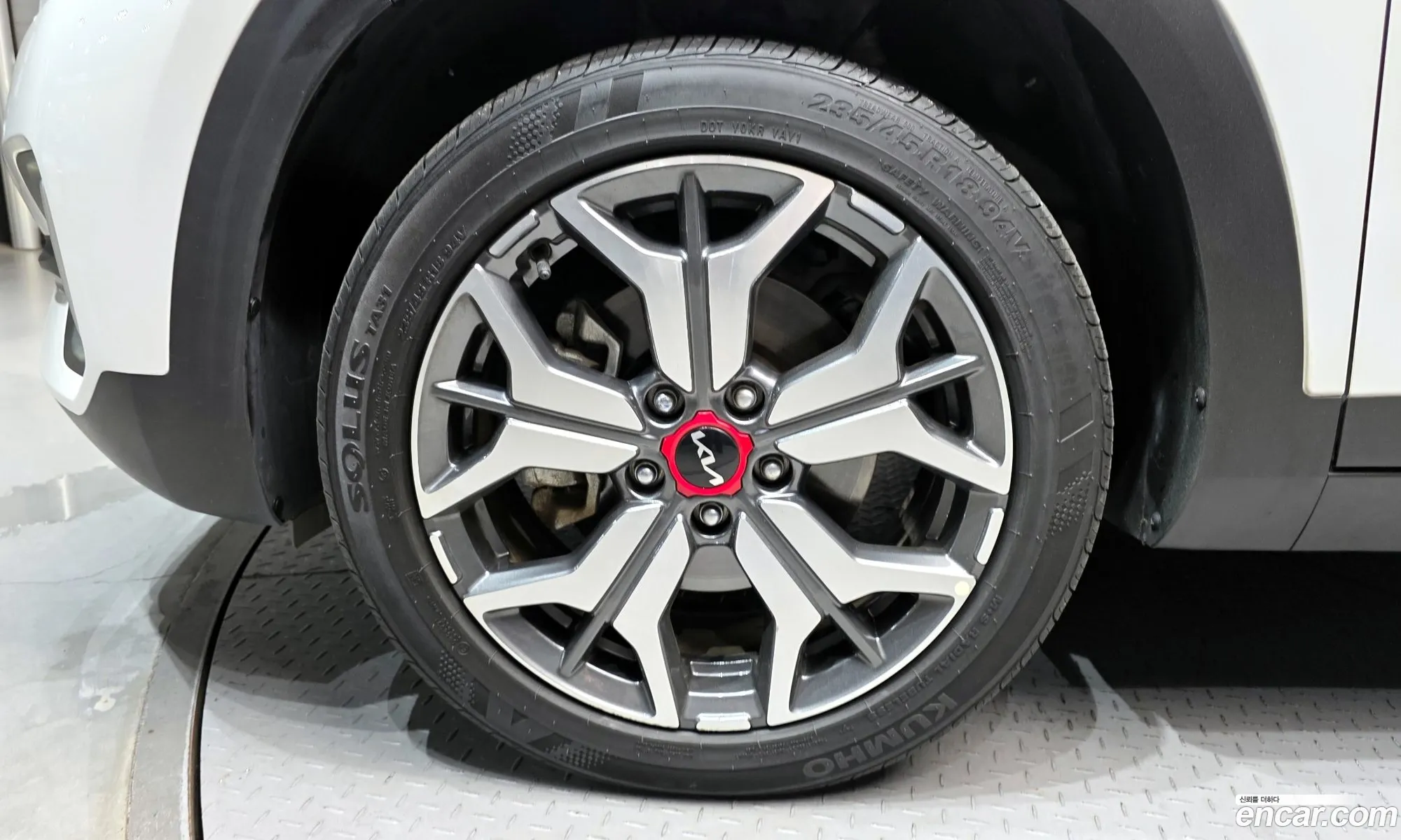 Kia Seltos 2021 — 24