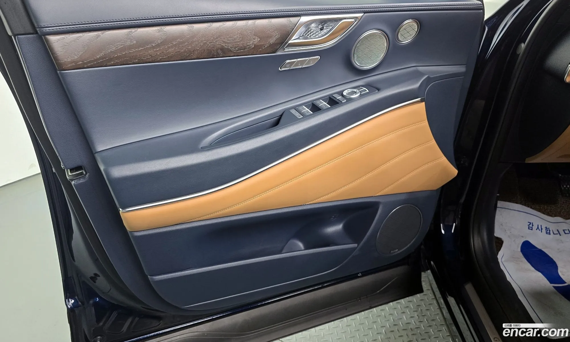 Genesis GV80 2021 — 19