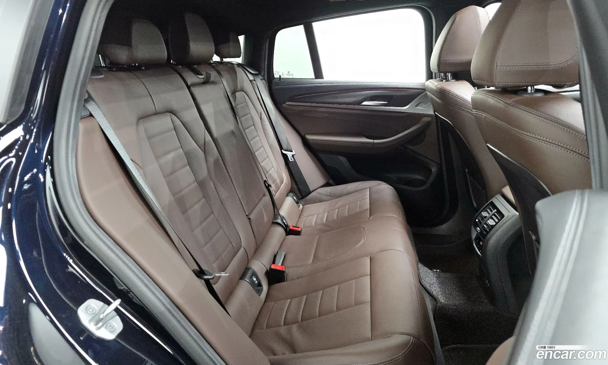 BMW X4 2021 WBA2V9100M9G90976 — 21