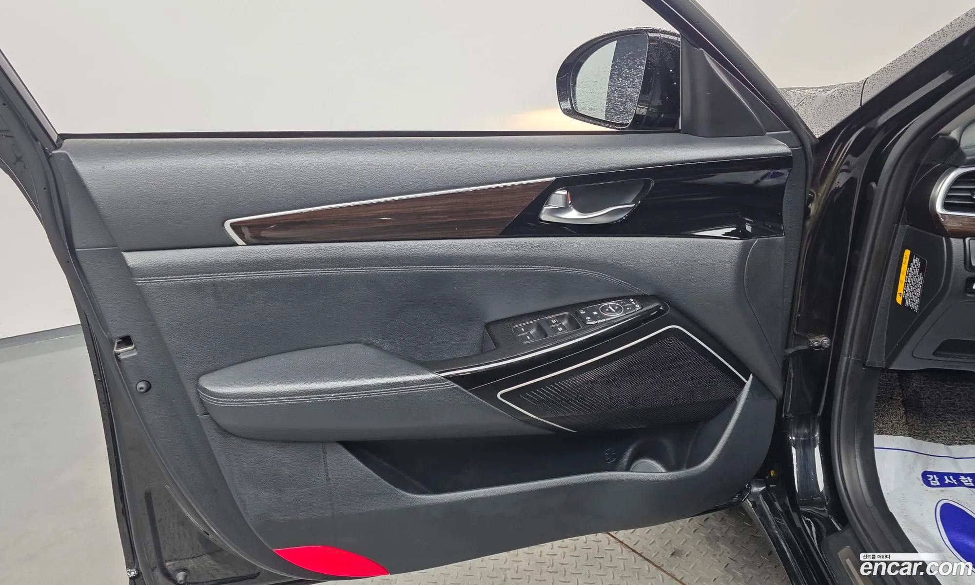 Kia K7 2018 — 10