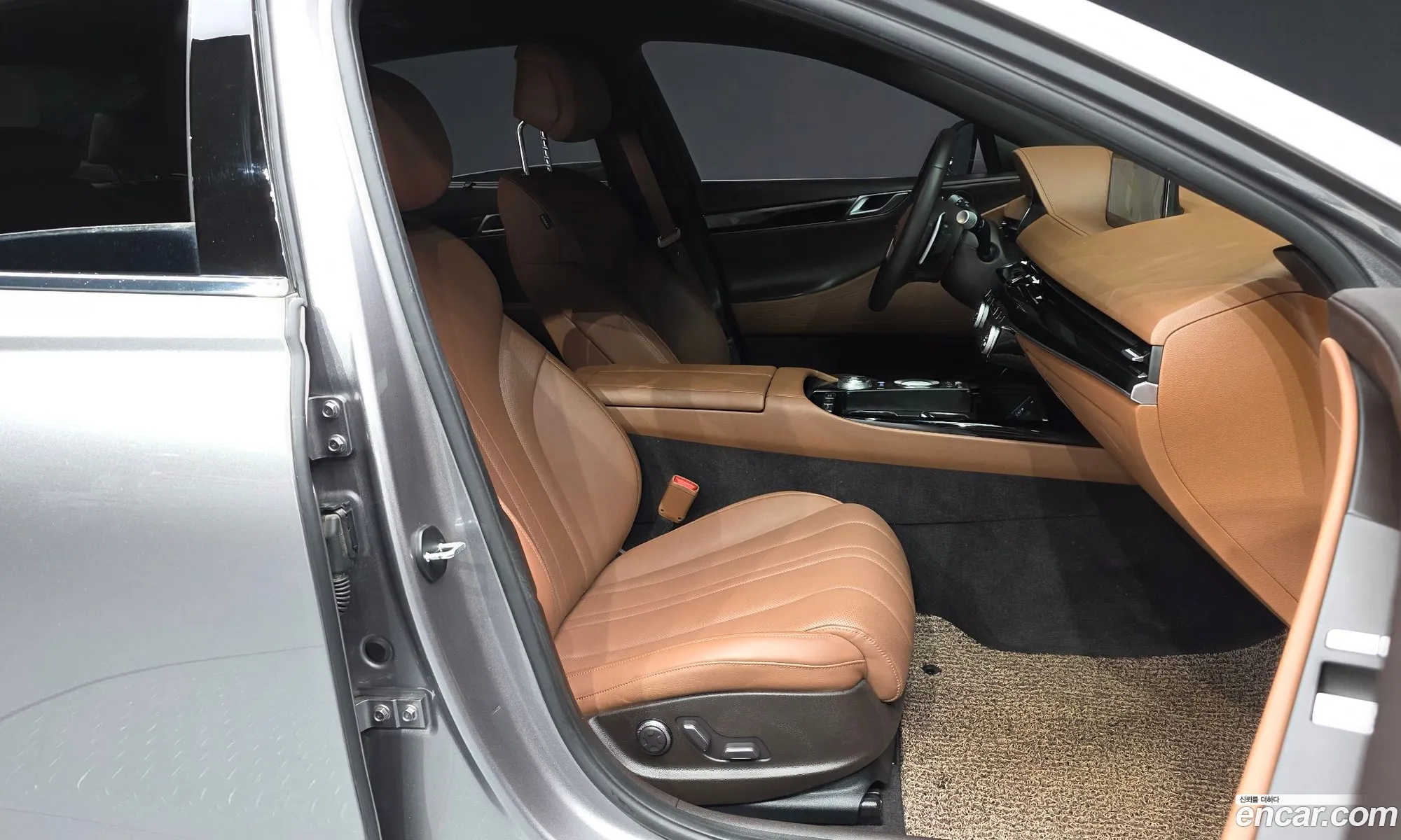 Genesis G80 2022 — 14