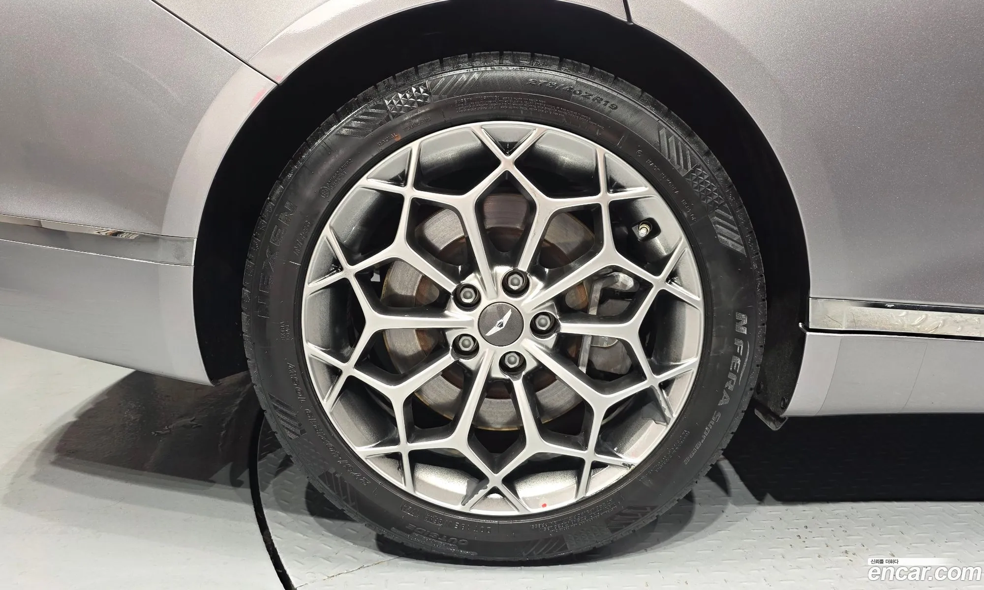 Genesis G80 2022 — 12