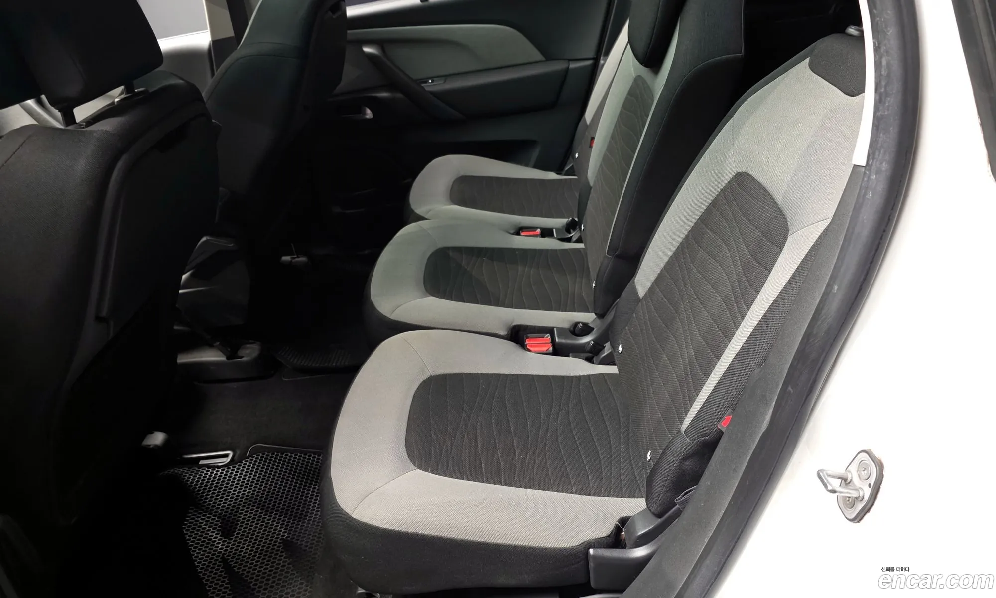 Citroen/DS Grand C4 Picasso 2016 VF73ABHZTHJ509233 — 11