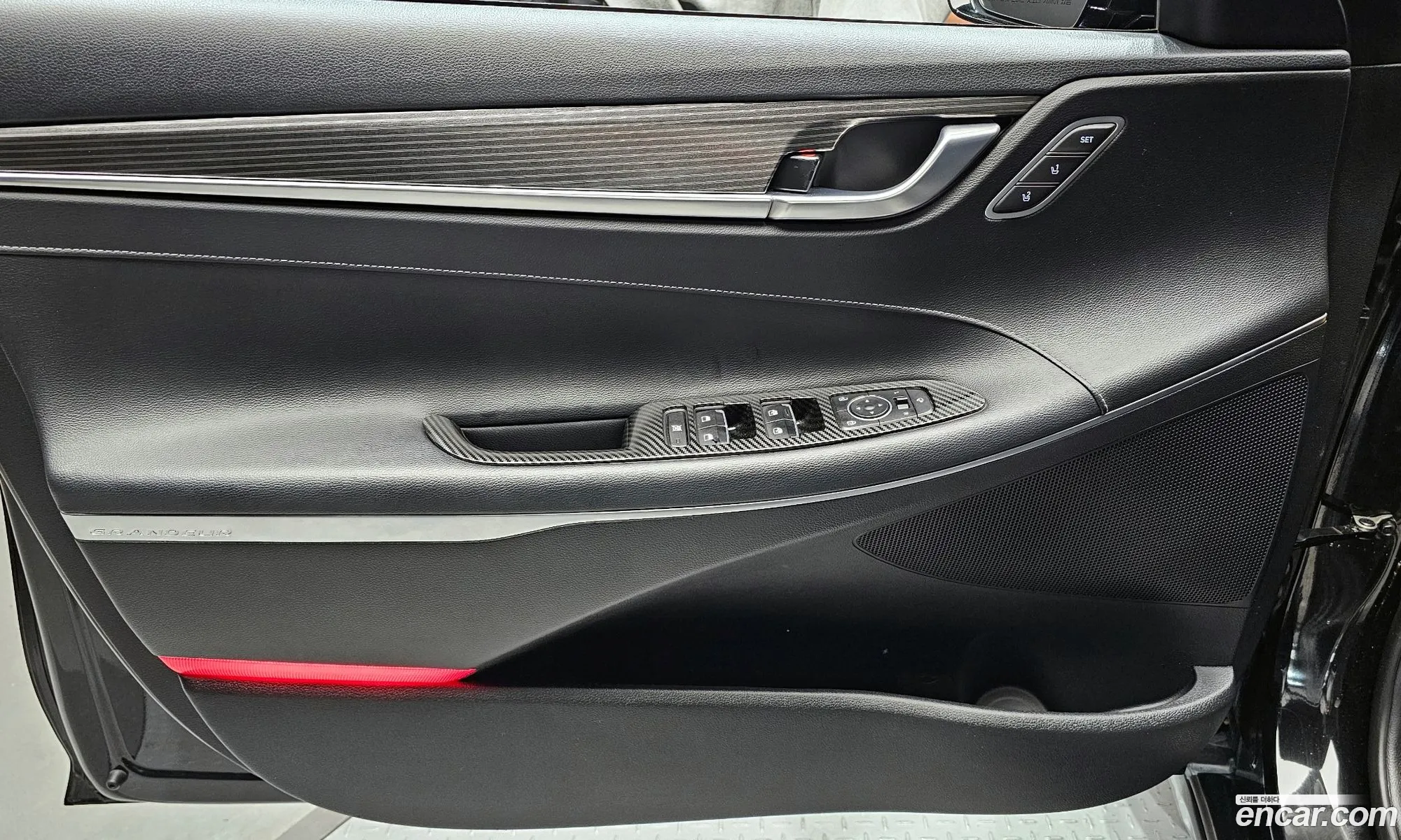 Hyundai Grandeur IG 2017 — 23