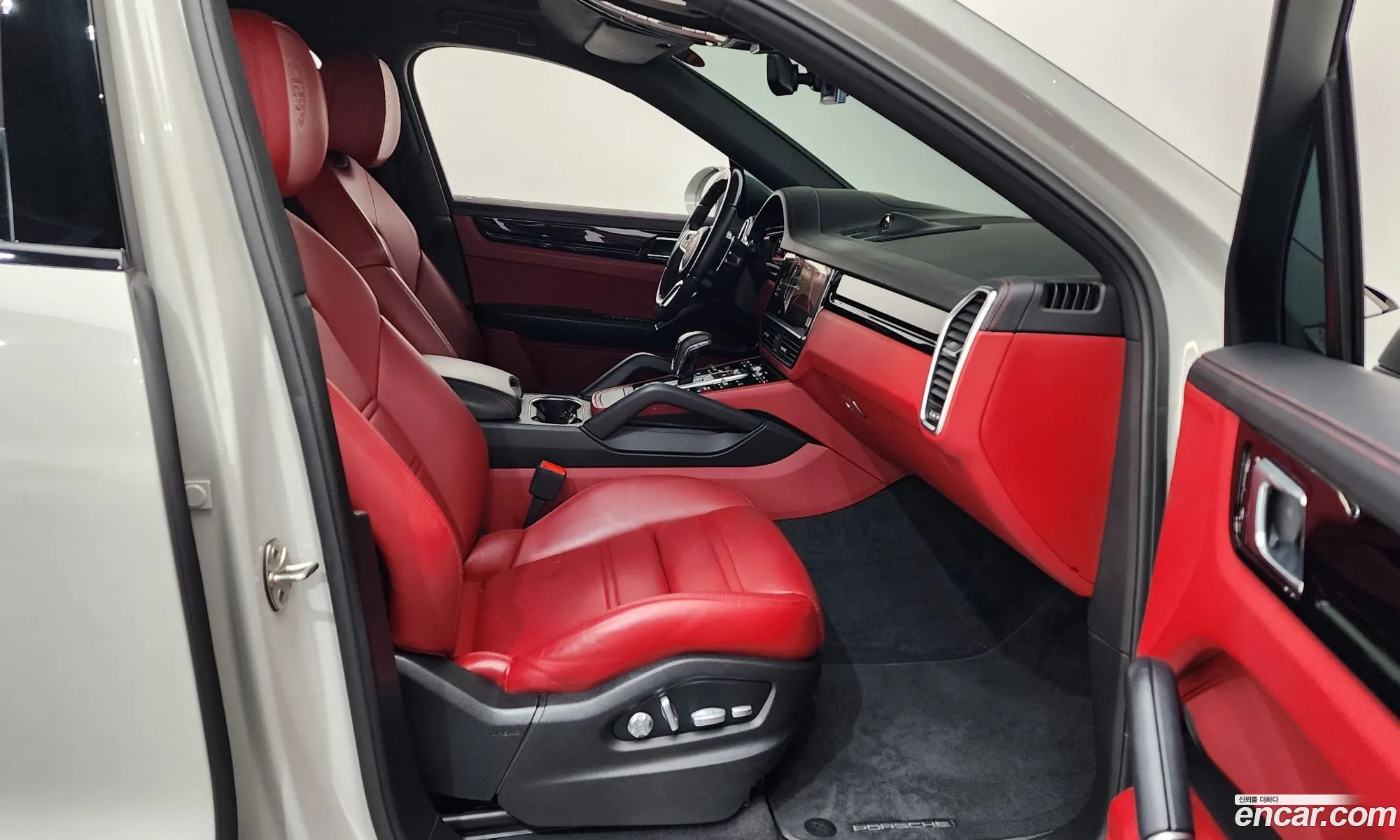 Porsche Cayenne 2021 WP1BA29Y4MDA62945 — 4