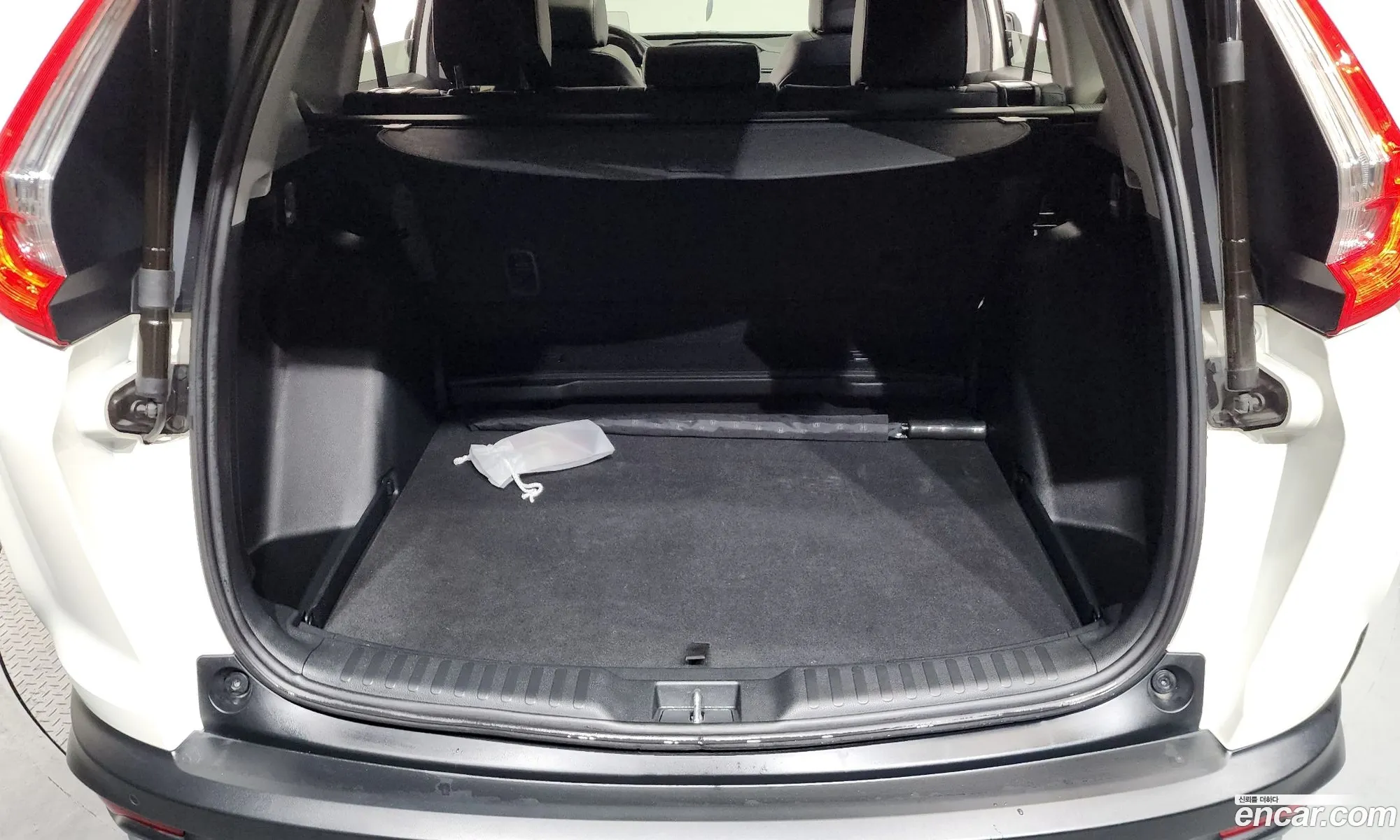 Honda CR-V 2017 5J6RW2890HL521871 — 36
