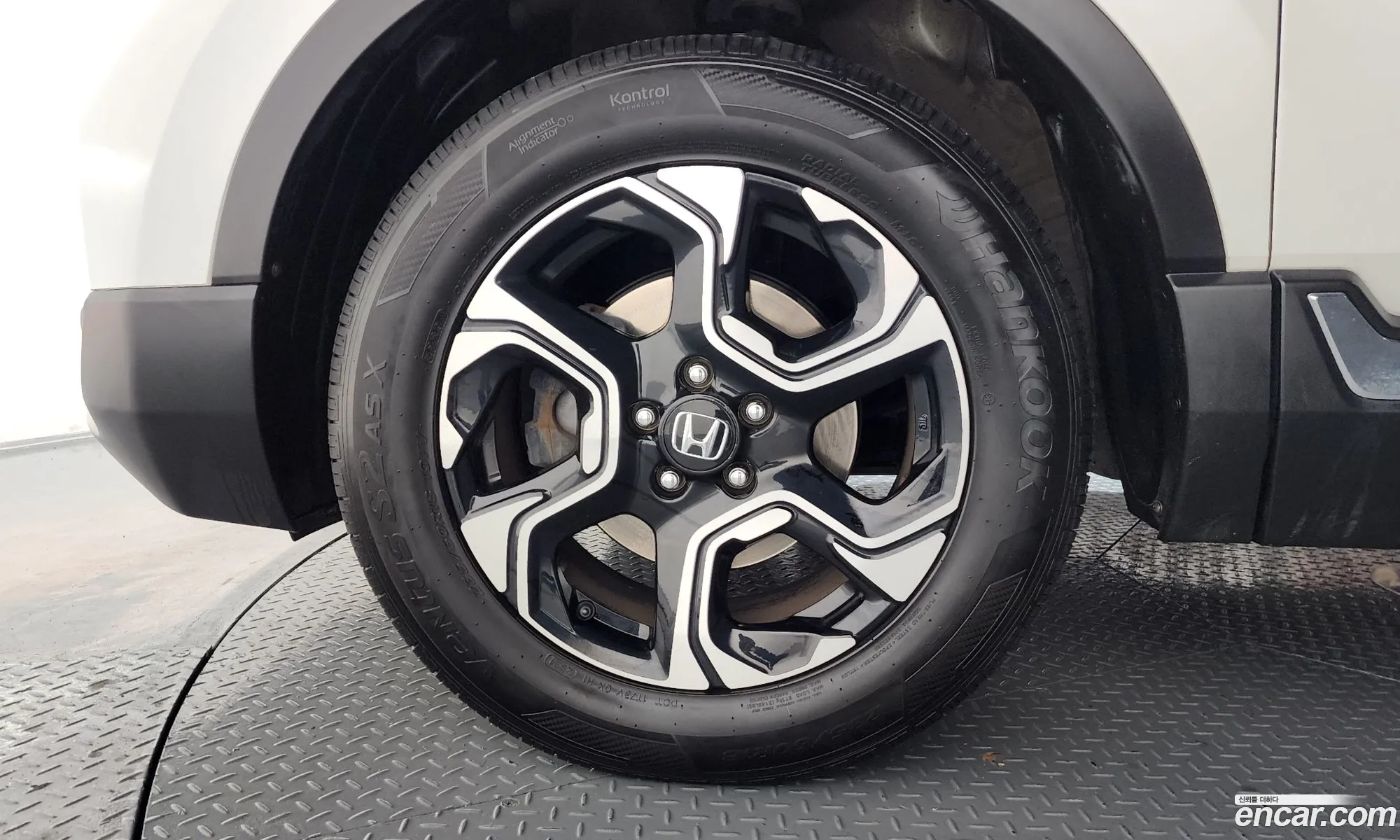 Honda CR-V 2017 5J6RW2890HL521871 — 5