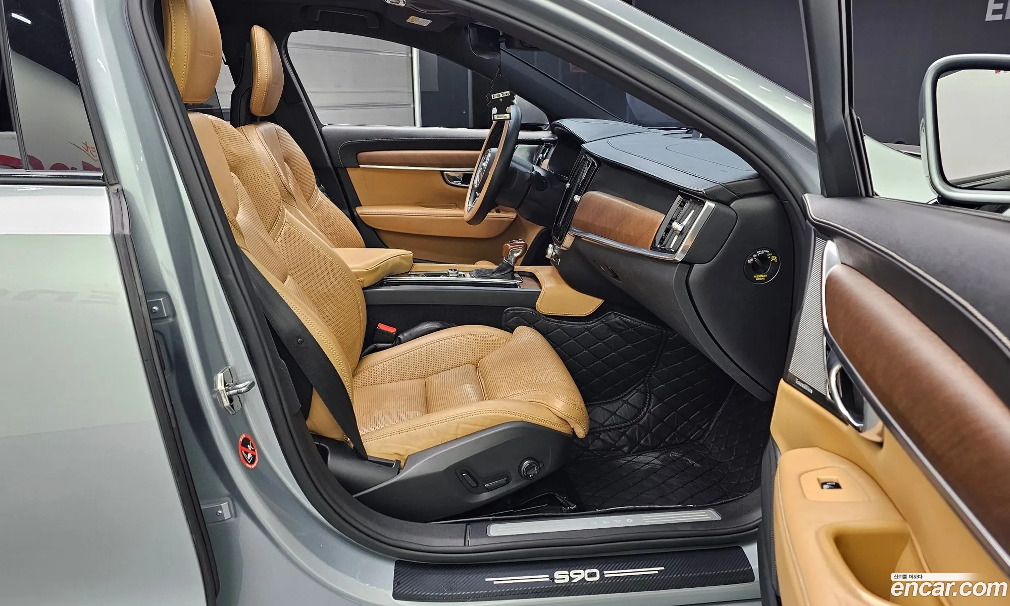 Volvo S90 2017 YV1PS68BCH1004306 — 4