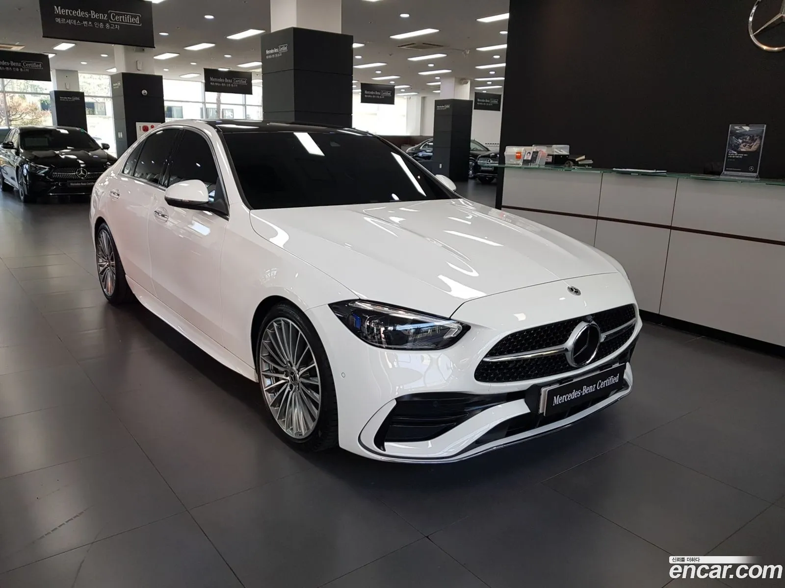 Mercedes-Benz C-Class W206 2023 — 13