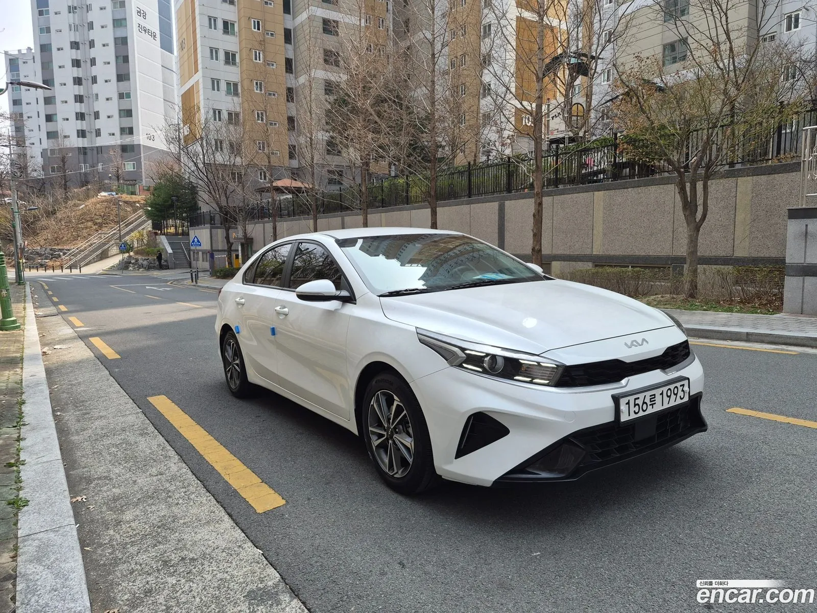 Kia K3 2022 — 3
