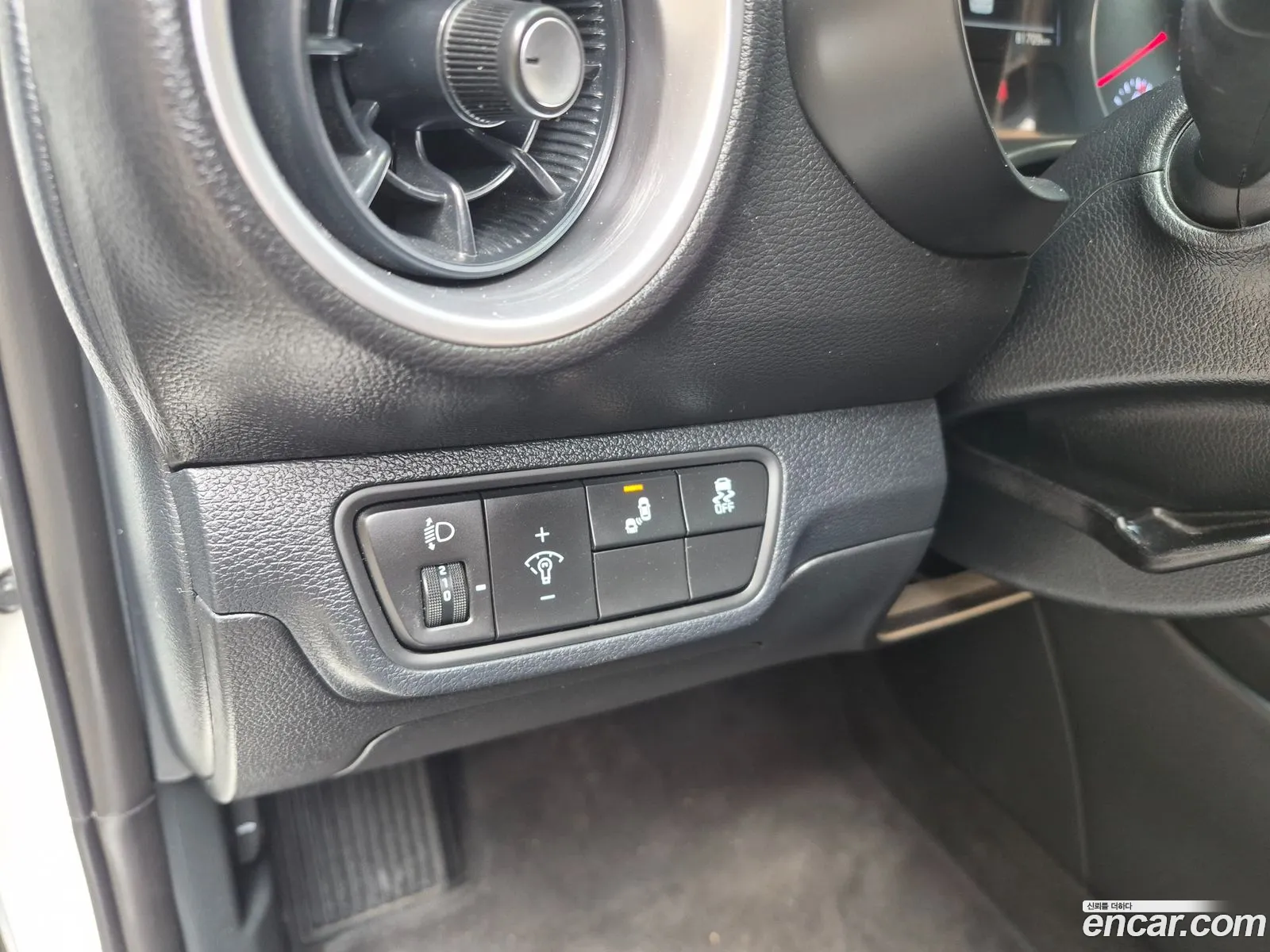 Kia K3 2022 — 11