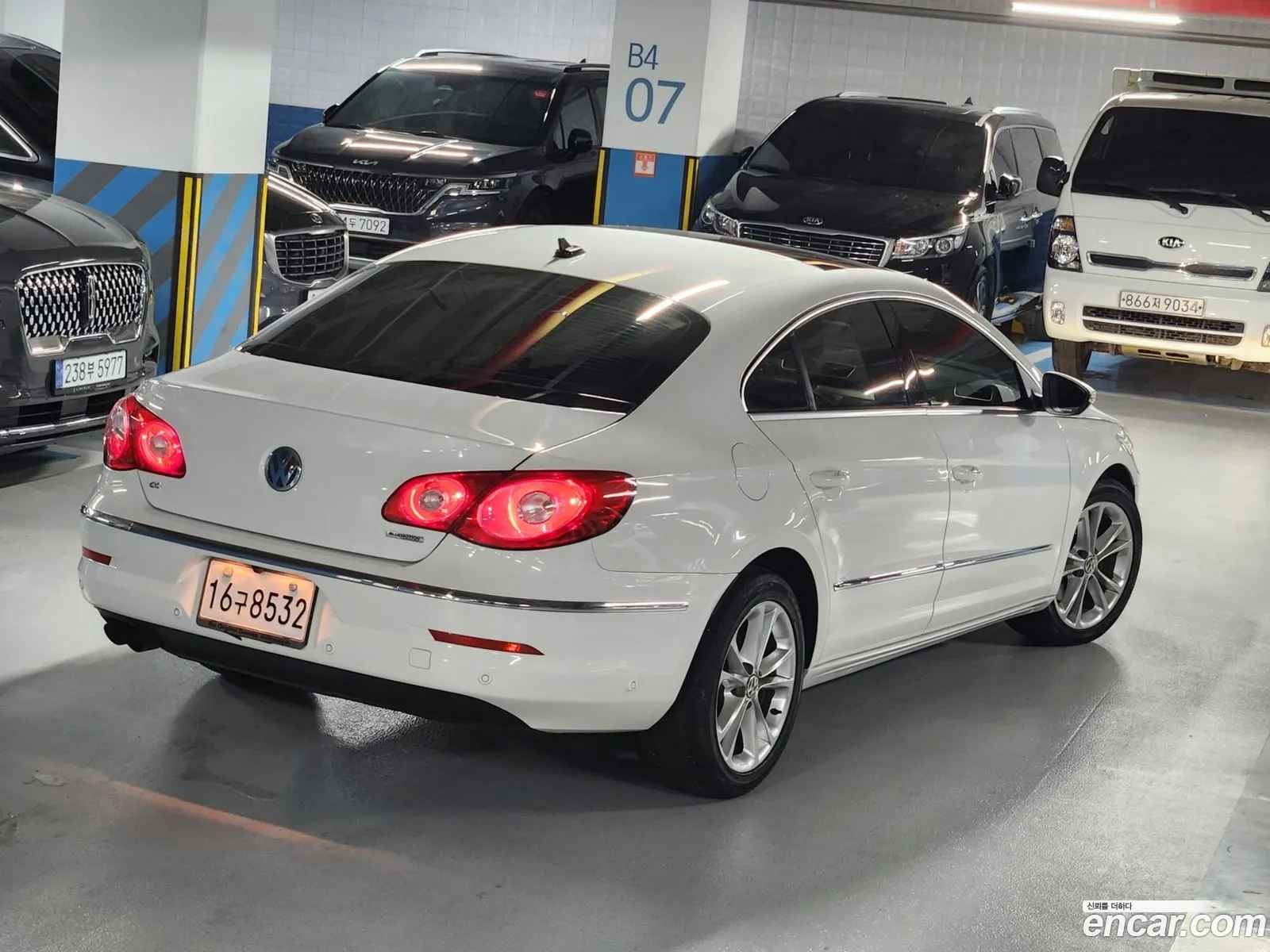 Volkswagen CC 2011 — 2