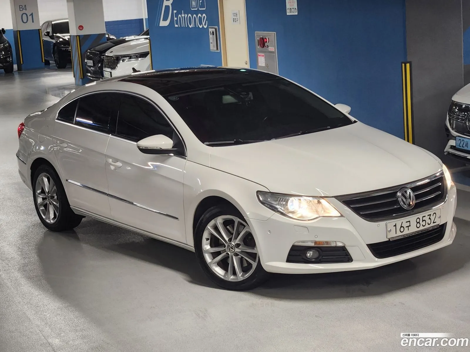 Volkswagen CC 2011 — 16