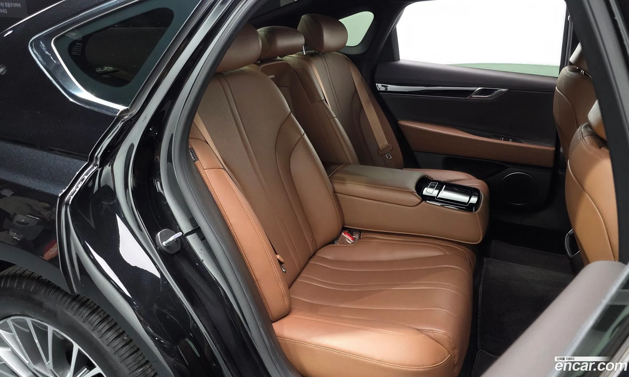 Genesis G80 2023 — 13
