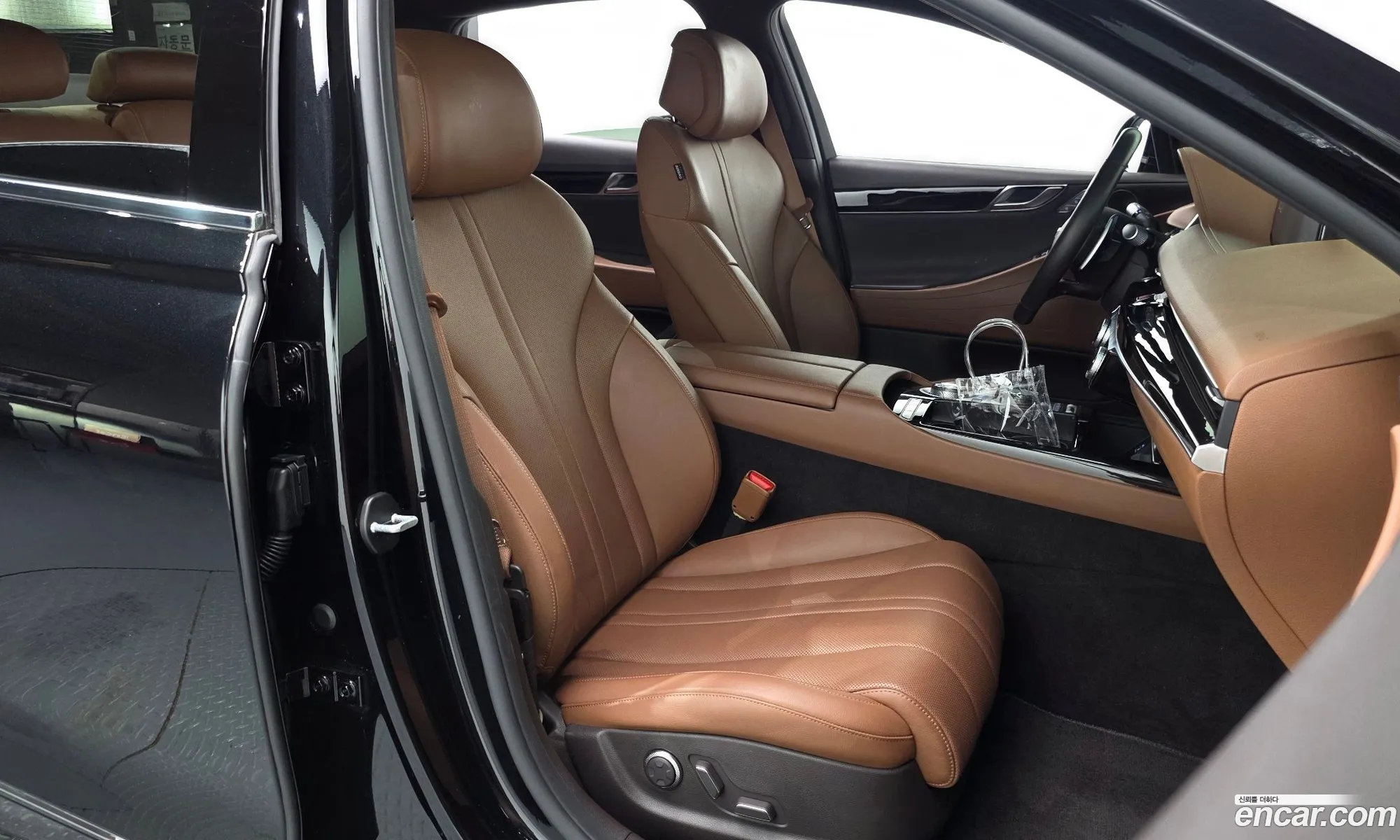Genesis G80 2023 — 5