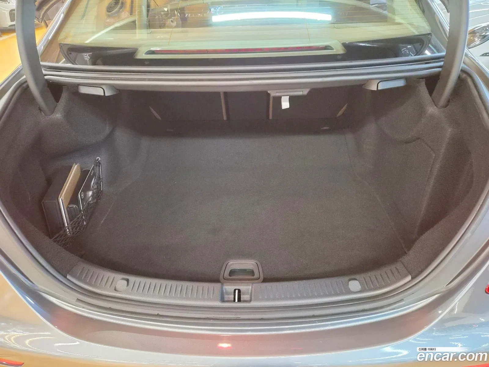 Mercedes-Benz E-Class W213 2018 — 14