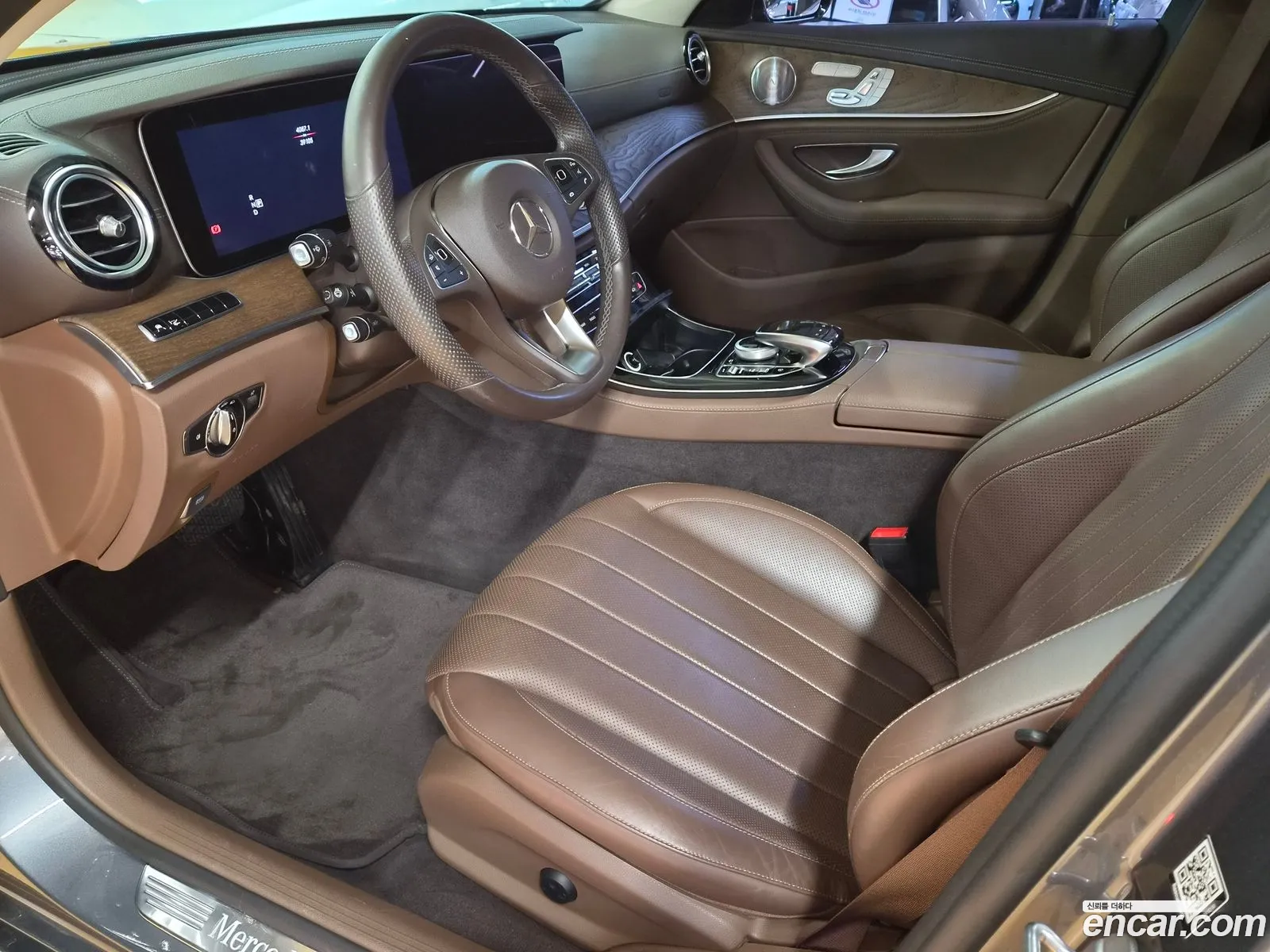 Mercedes-Benz E-Class W213 2018 — 12