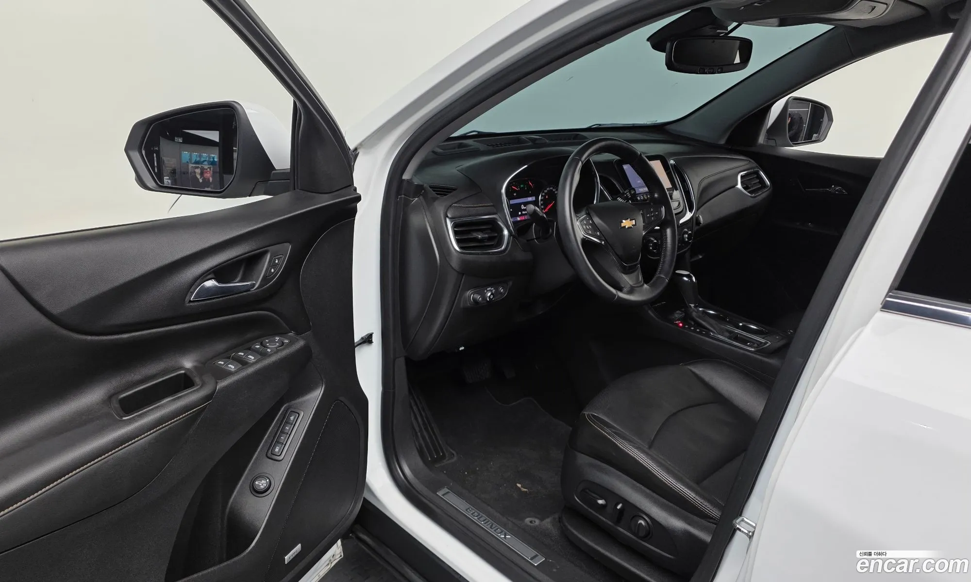 Chevrolet (GM Daewoo) Equinox 2020 — 23