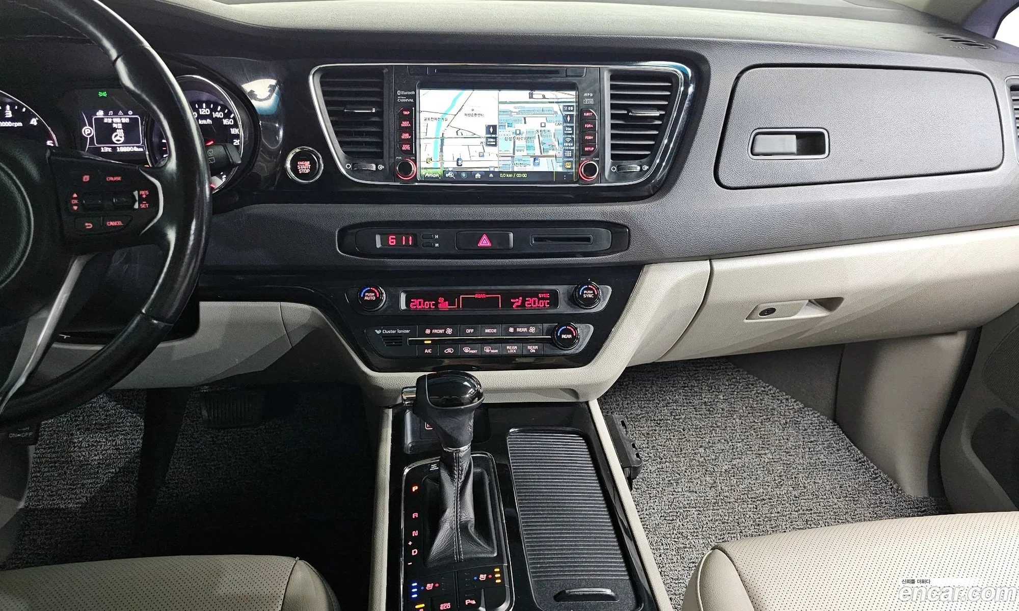 Kia Carnival 2016 — 6
