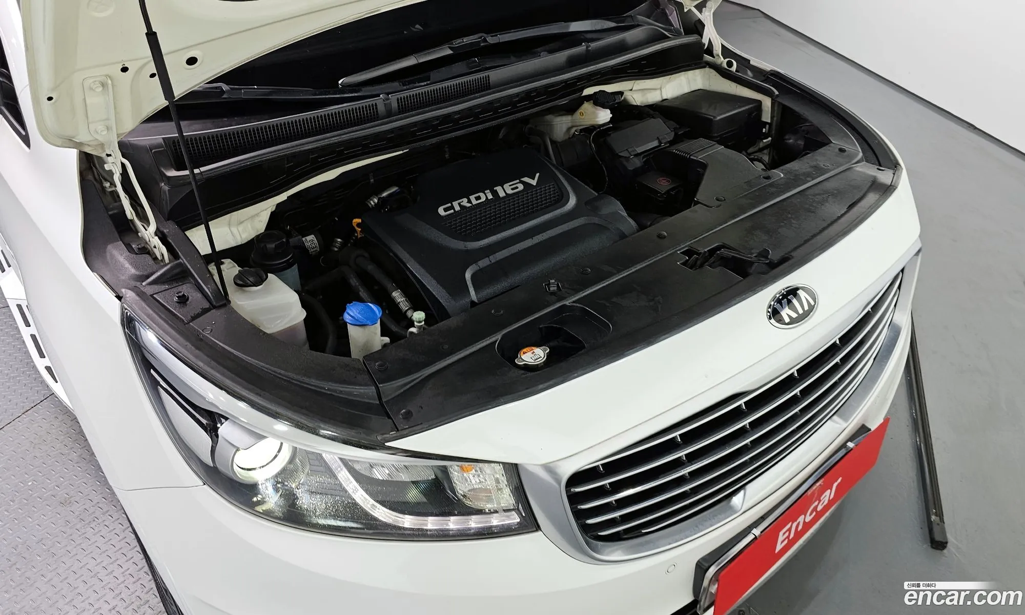 Kia Carnival 2016 — 11