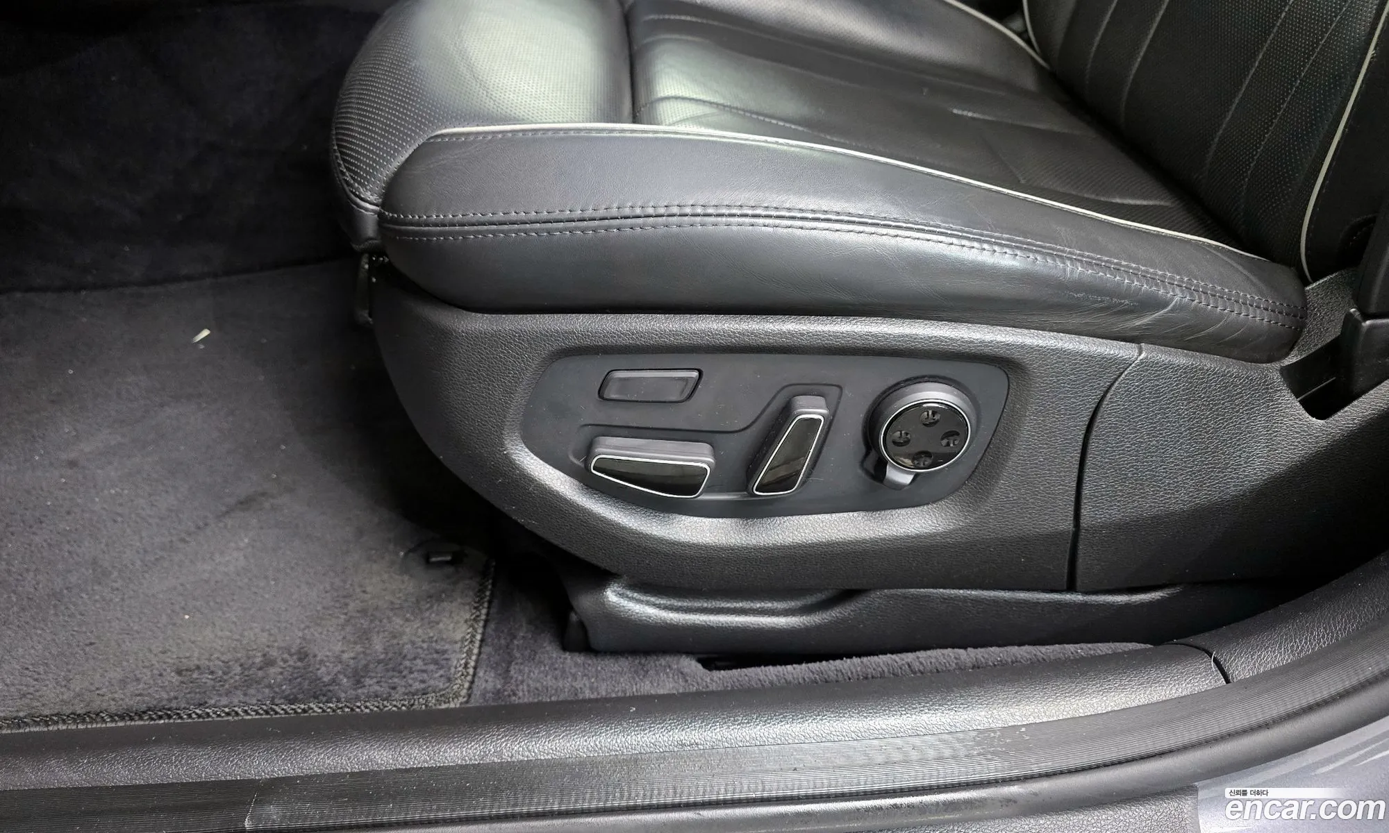 Hyundai Genesis DH 2015 — 29